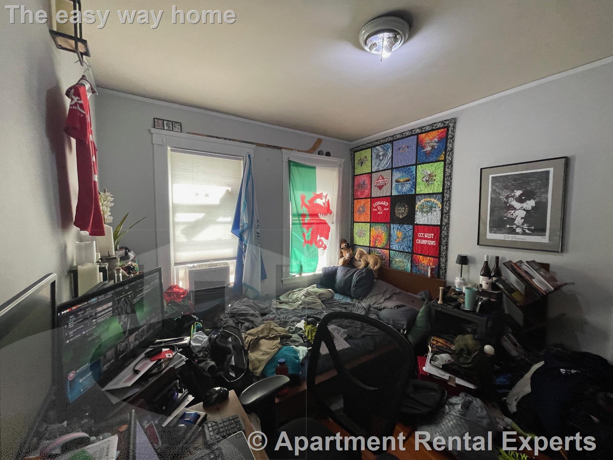 12 Burnham St, Davis Square