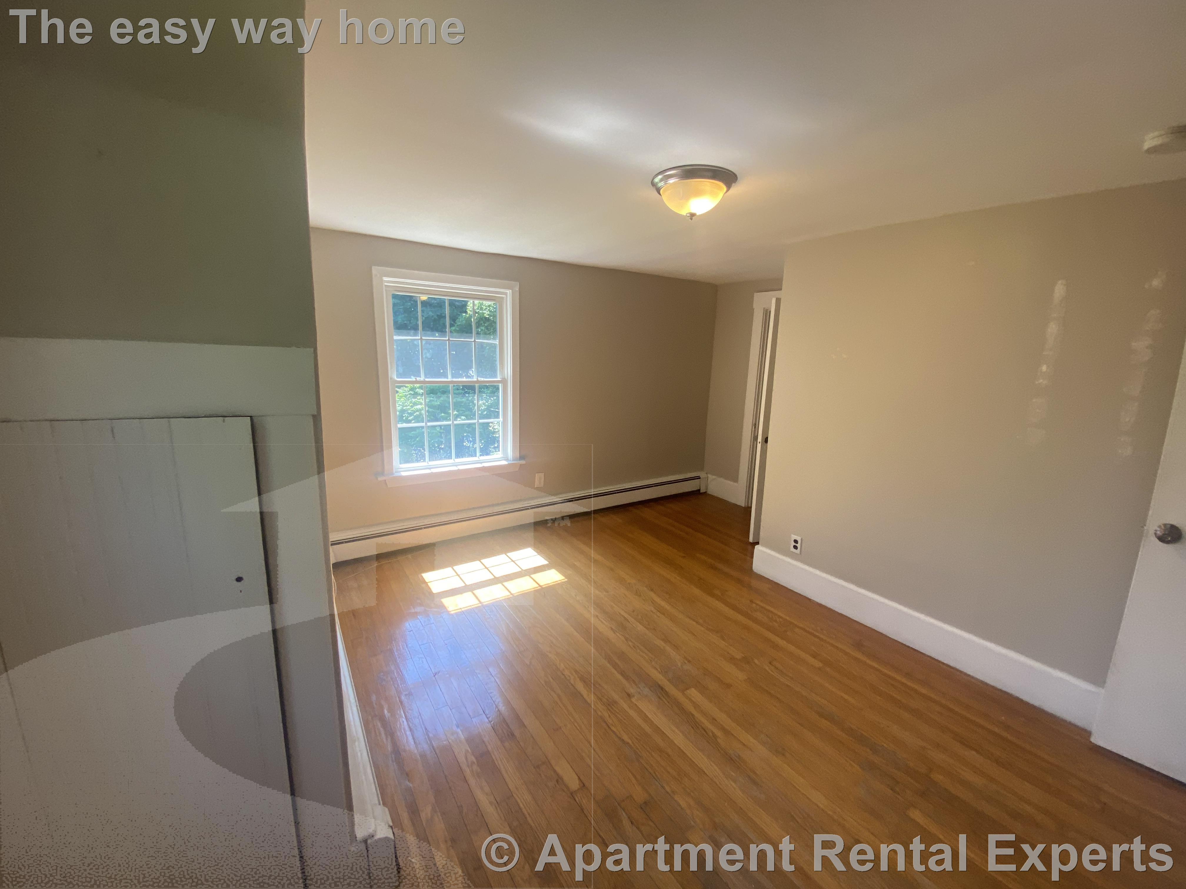 201 Forest St, Arlington Heights