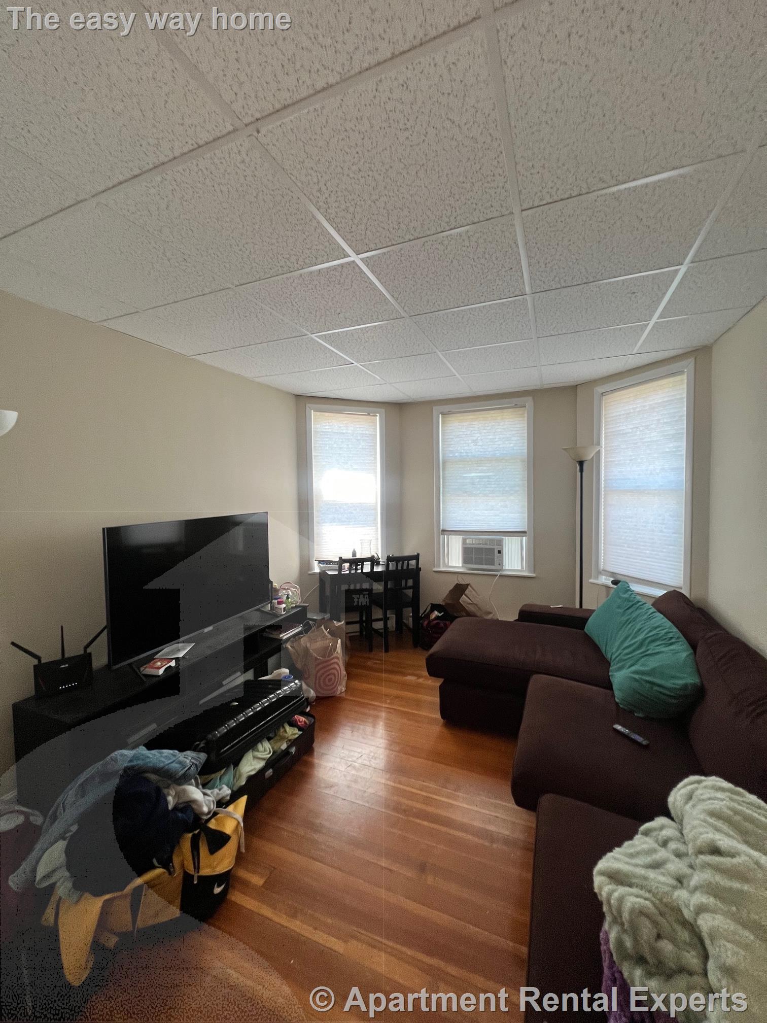 1139 Broadway, Teele Square