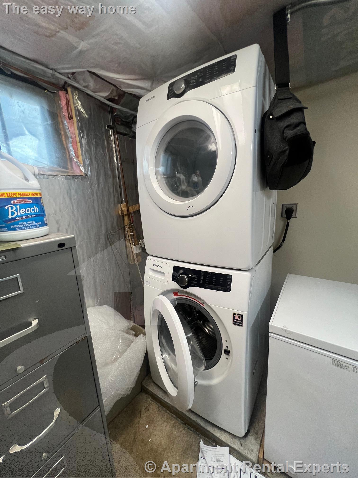 33 Frederick Ave, Tufts