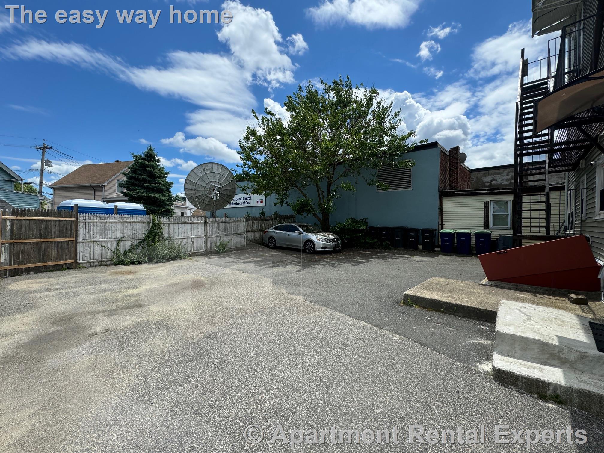 74 Franklin St, Sullivan Square