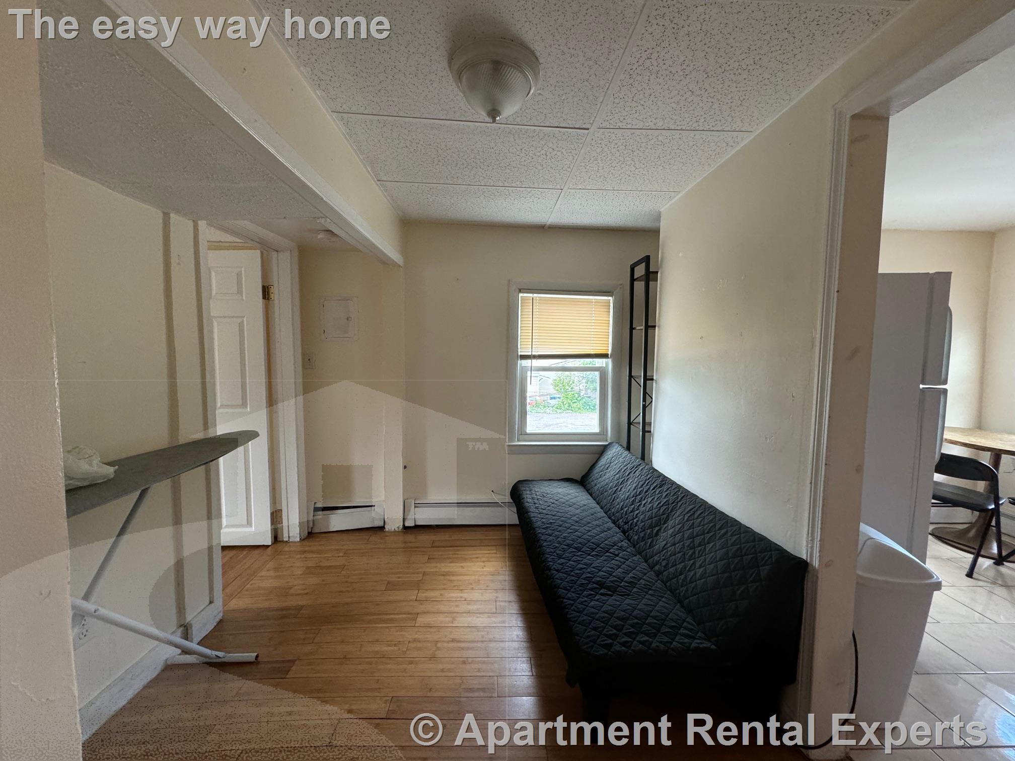 74 Franklin St, Sullivan Square