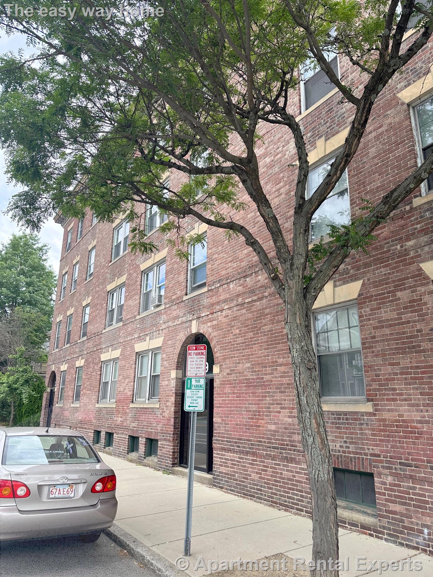 269 Huron Ave, Huron Village