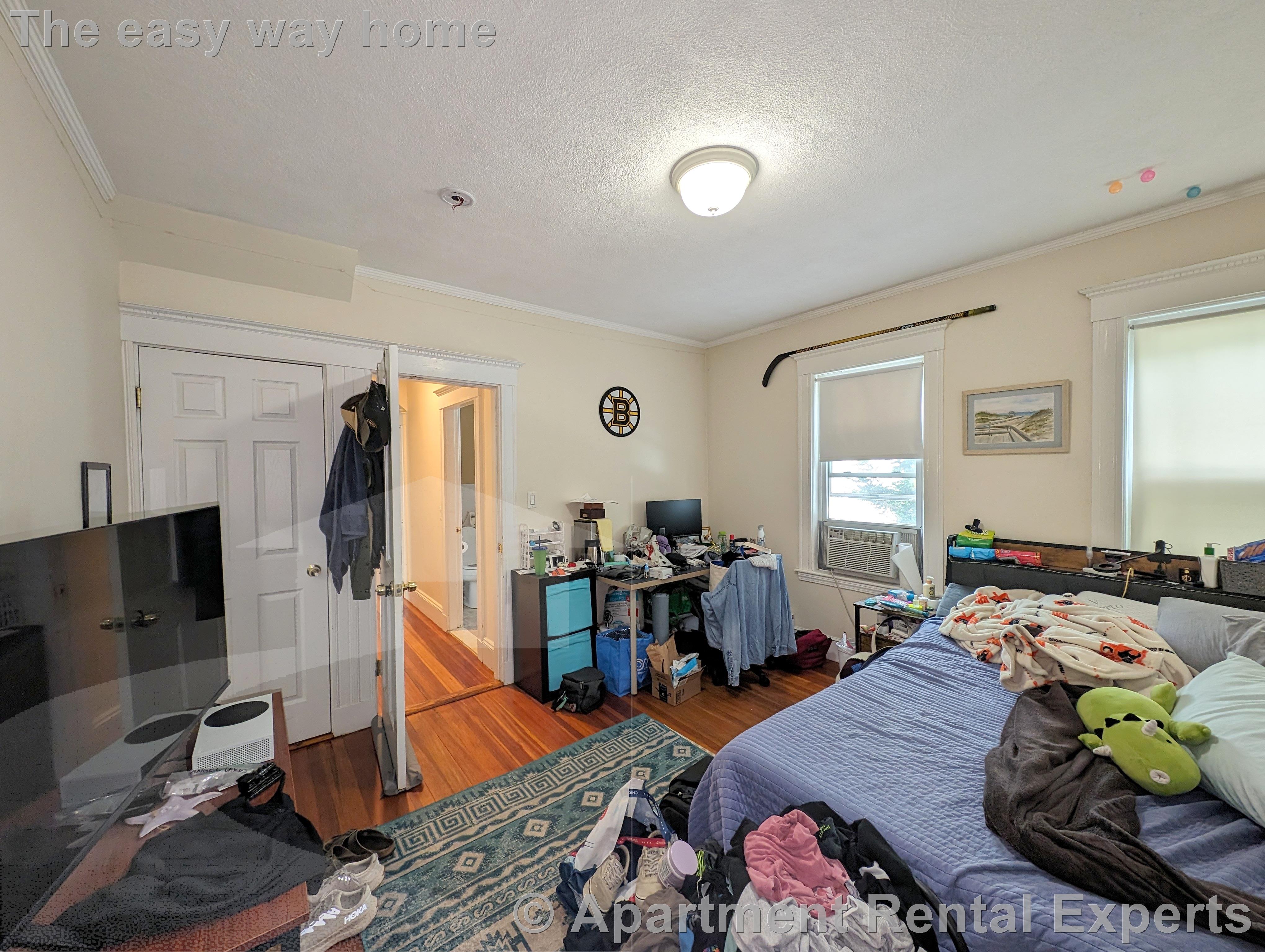 171 College Ave, Davis Square