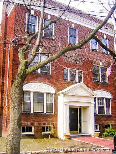 39 Lee St, Central Square