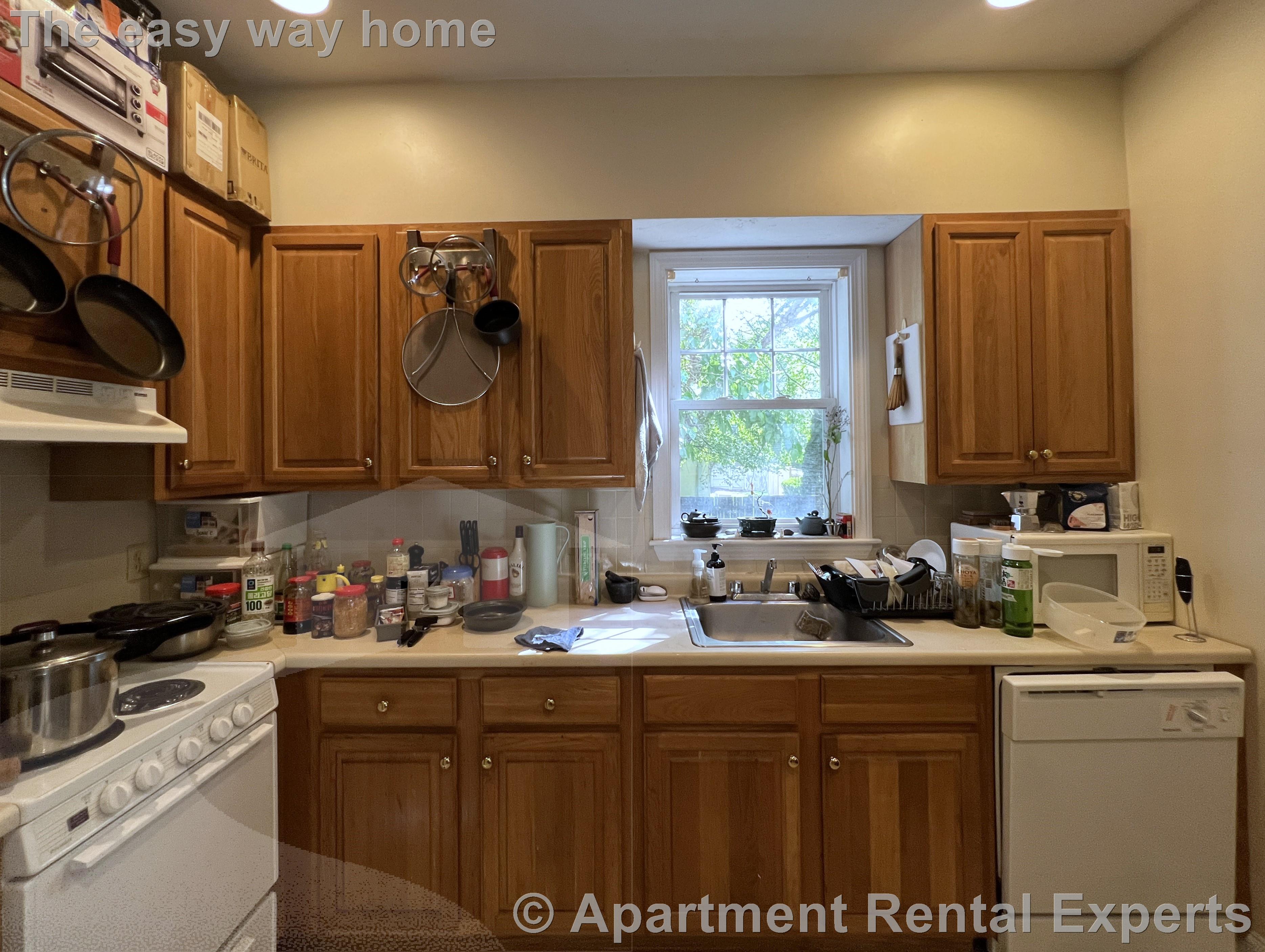 460 Green St, Central Square