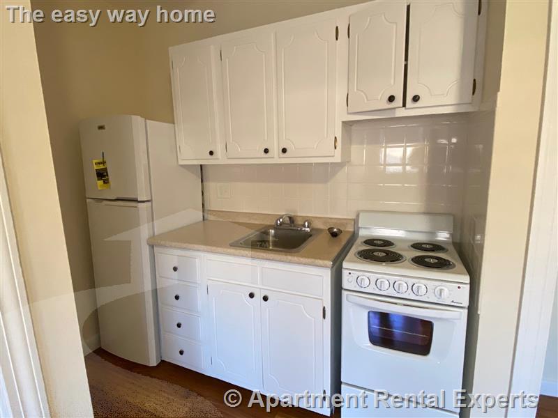 172 N Beacon St, Brighton
