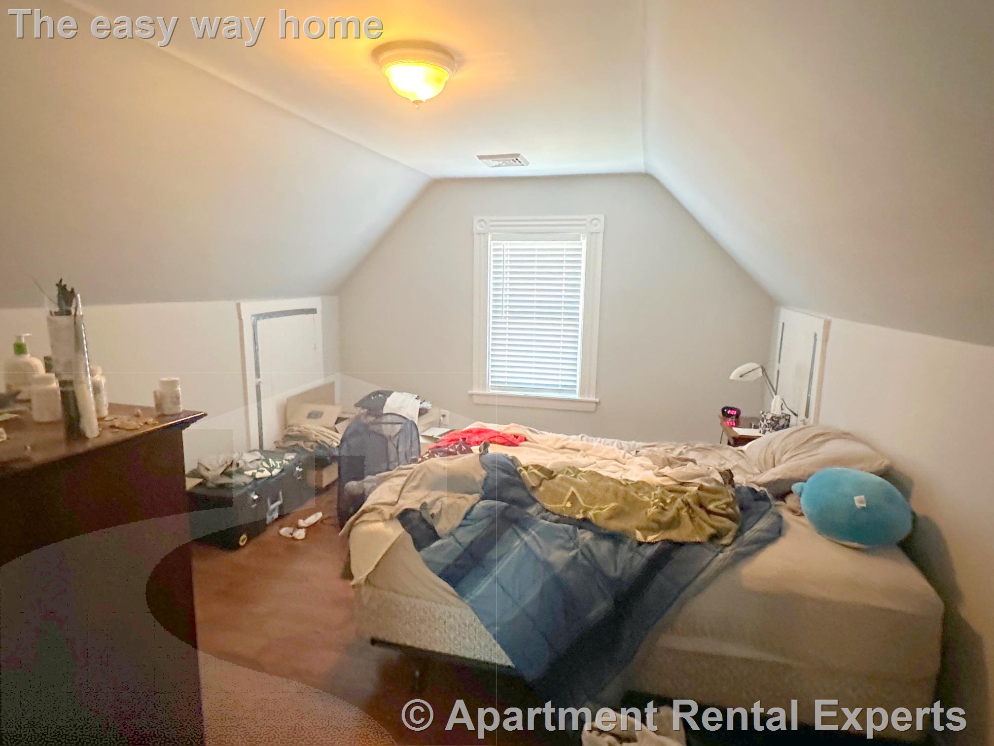 375 Medford St, Winter Hill