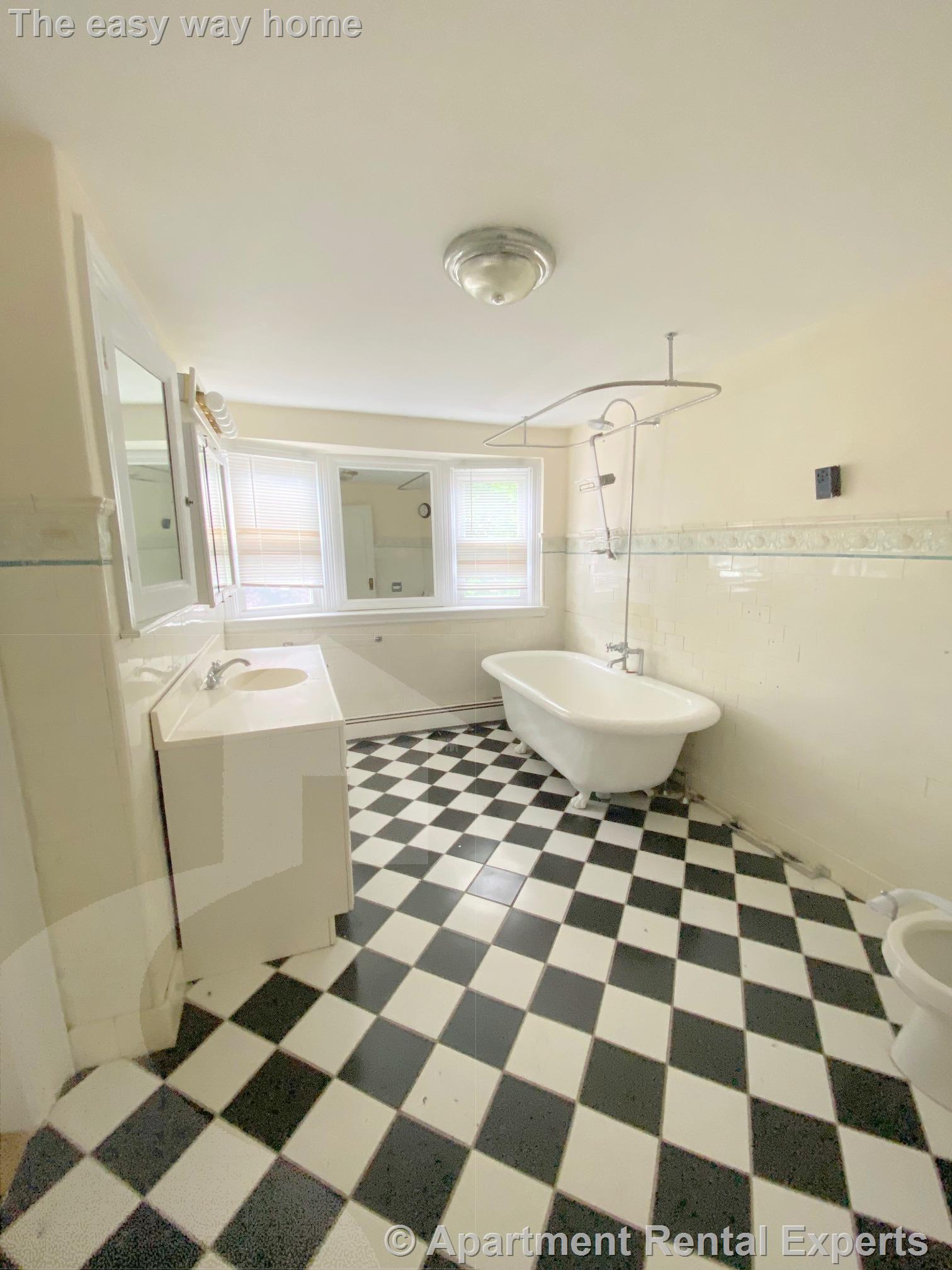 28 Roseland St, Porter Square