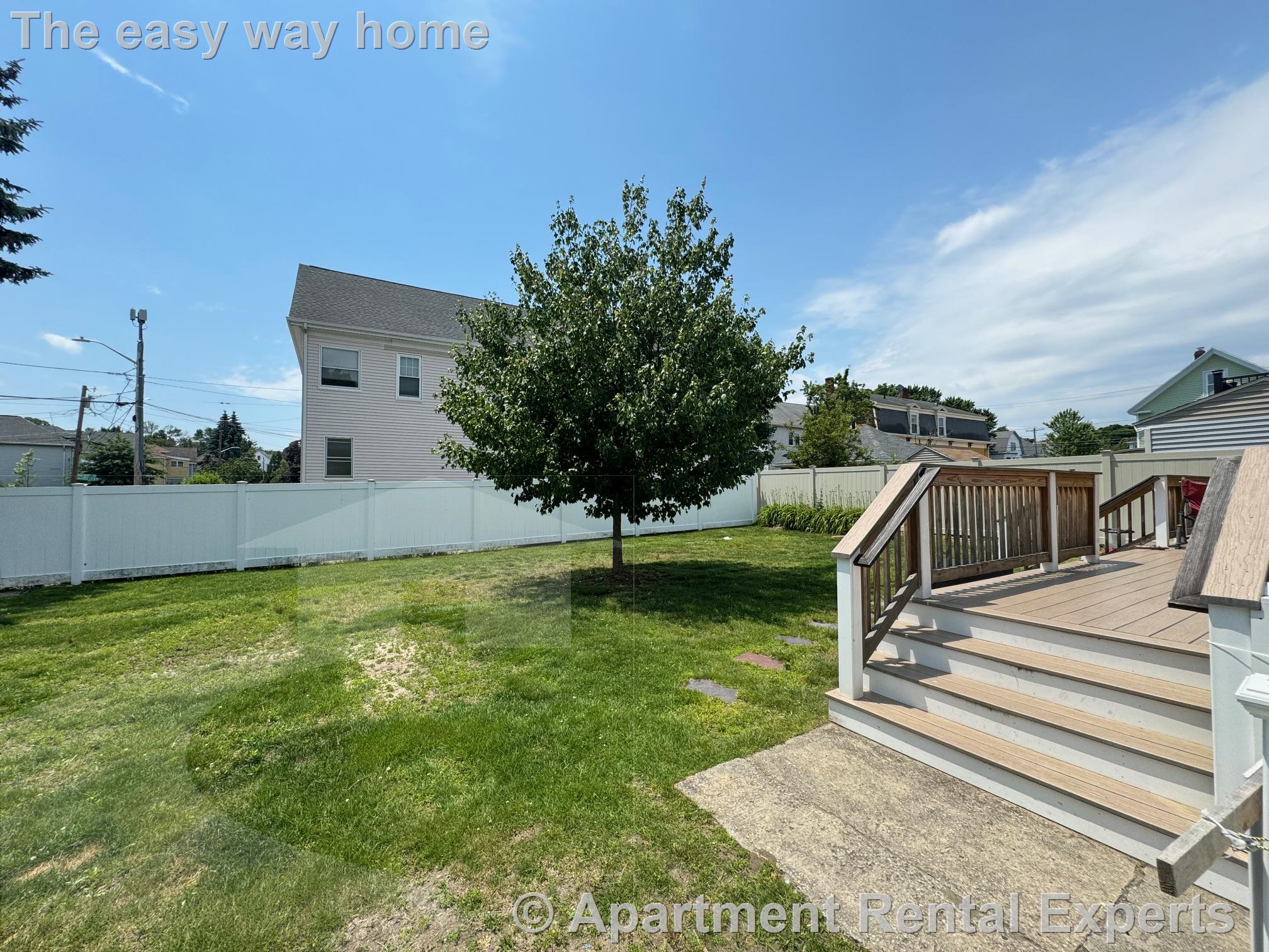 9 Winthrop Ct, Tufts