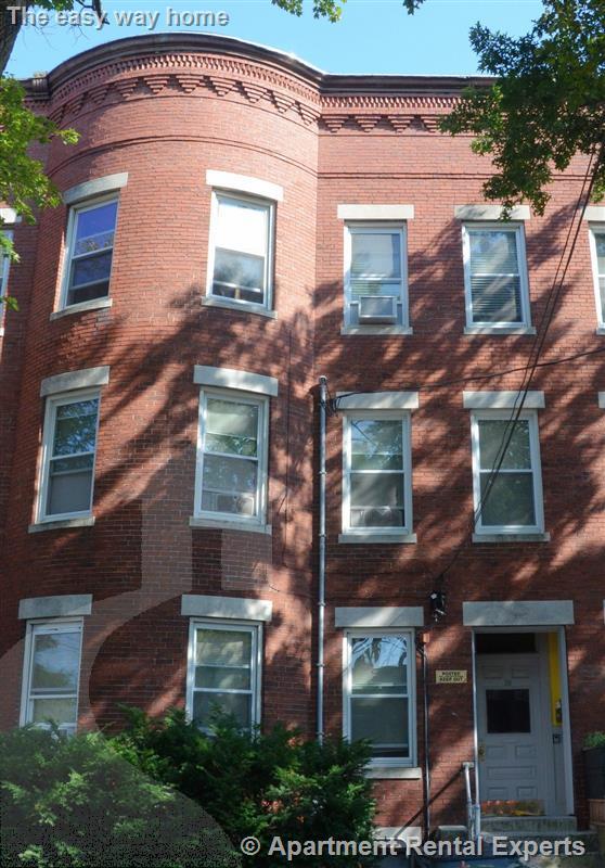 20 Dudley St, Davis Square