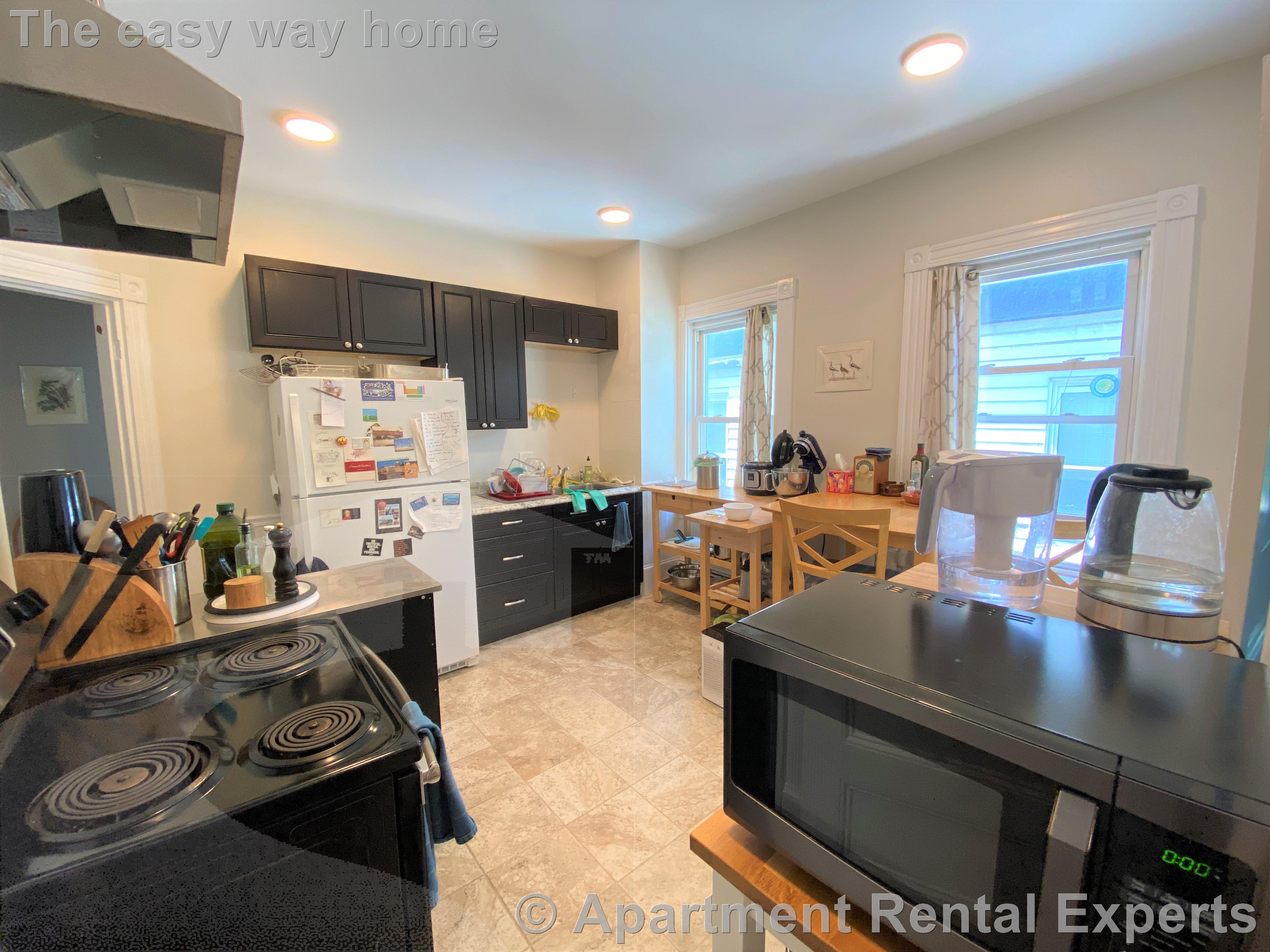 1552 Cambridge St, Mid Cambridge