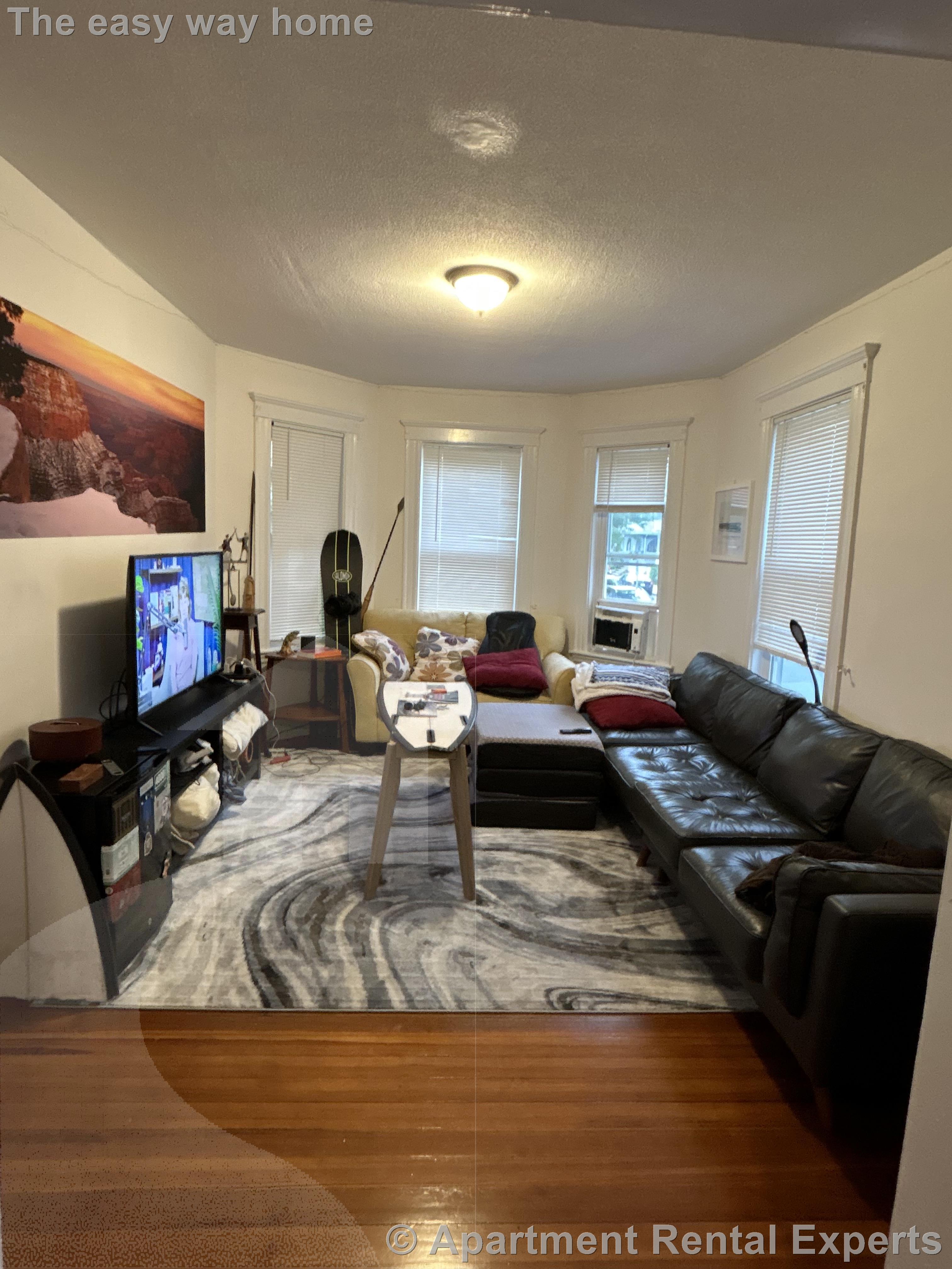 76 Conwell Ave, Teele Square