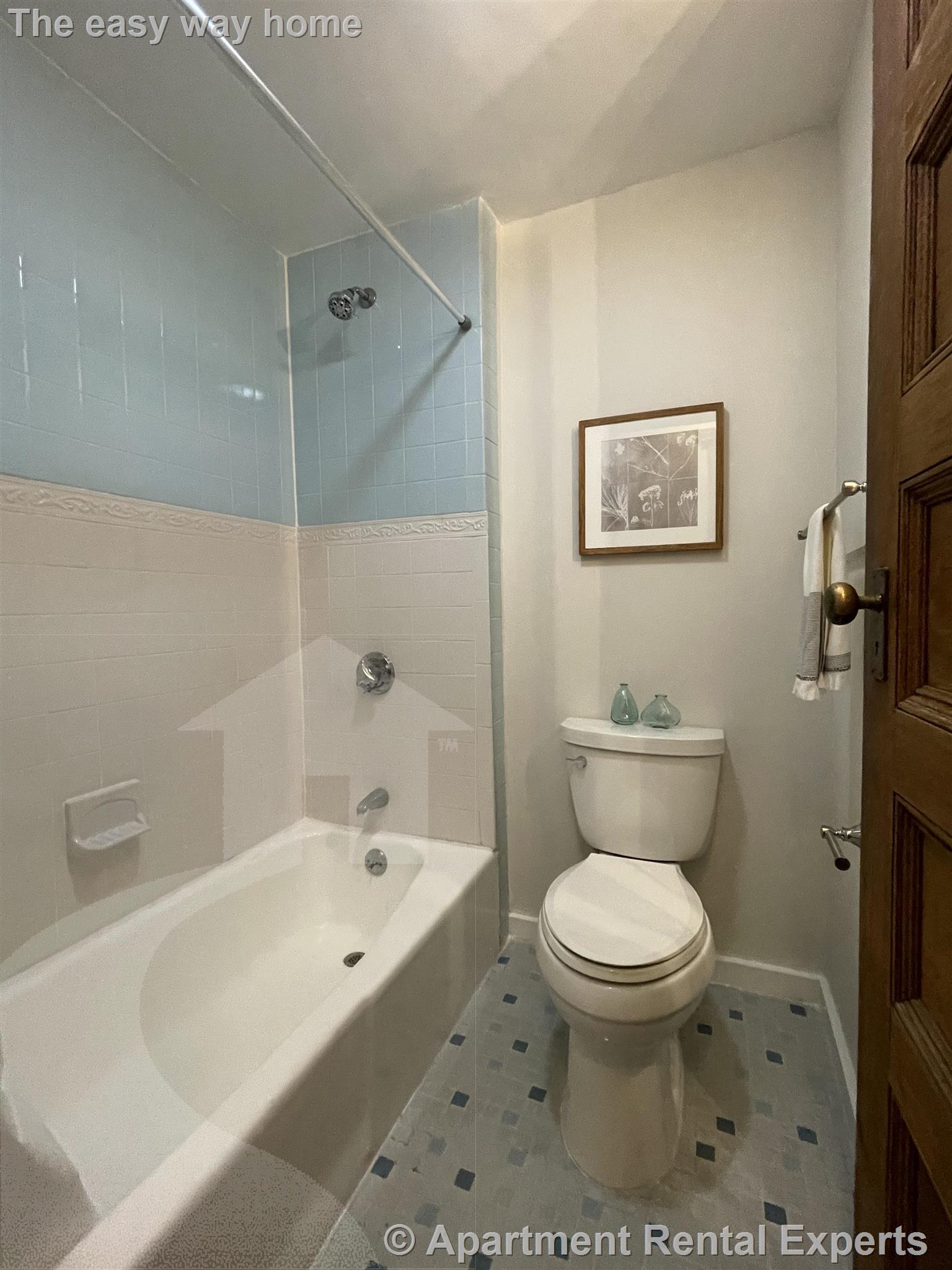 1137 Massachusetts Ave, Harvard Square