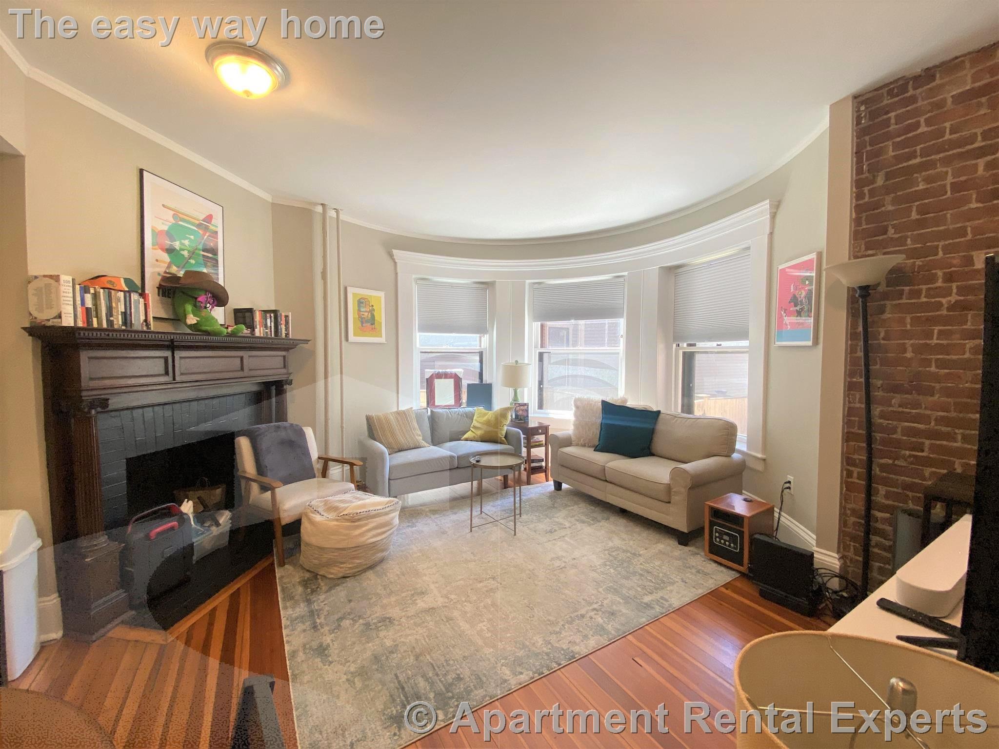 1137 Massachusetts Ave, Harvard Square