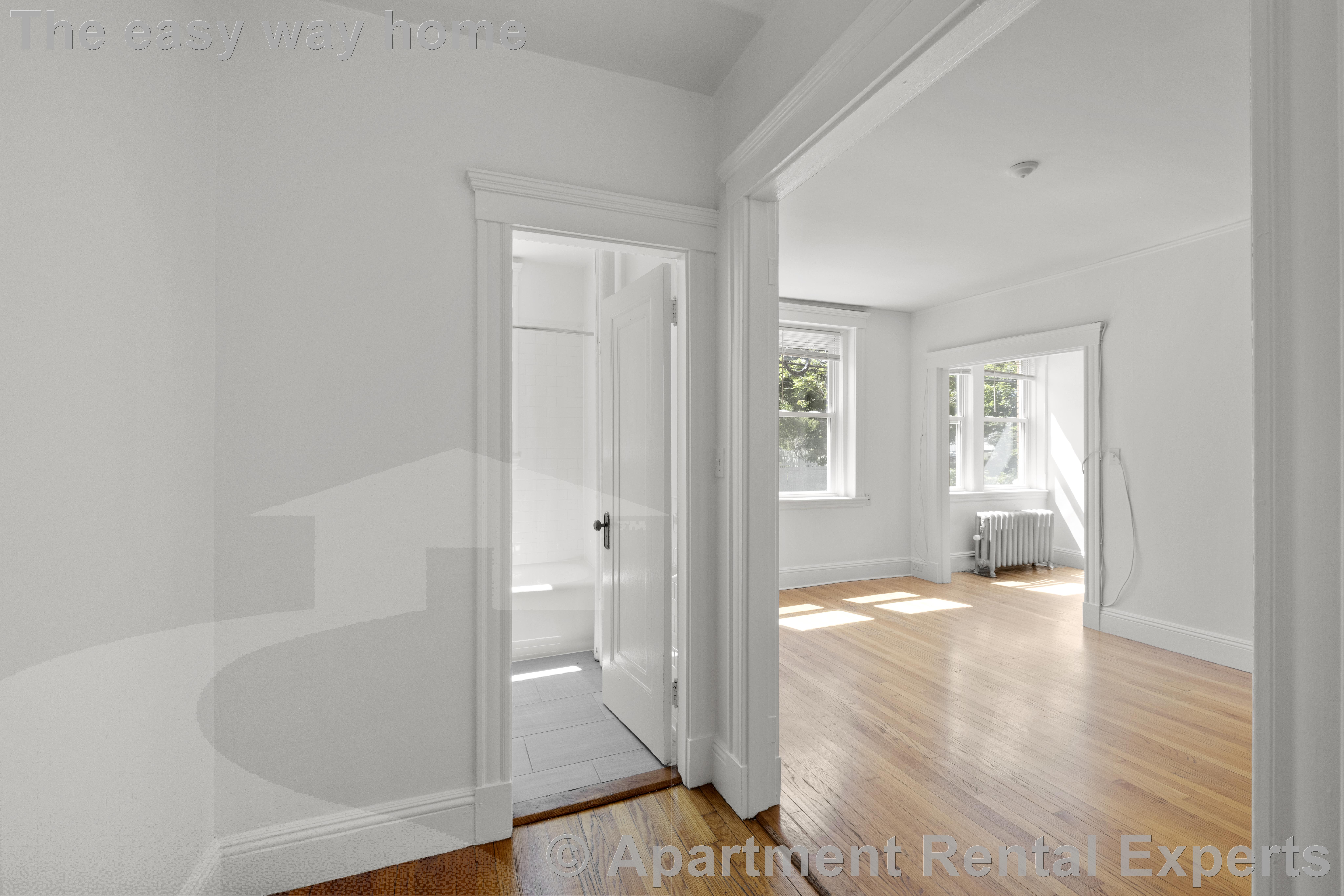 172 Maple St, Malden Center