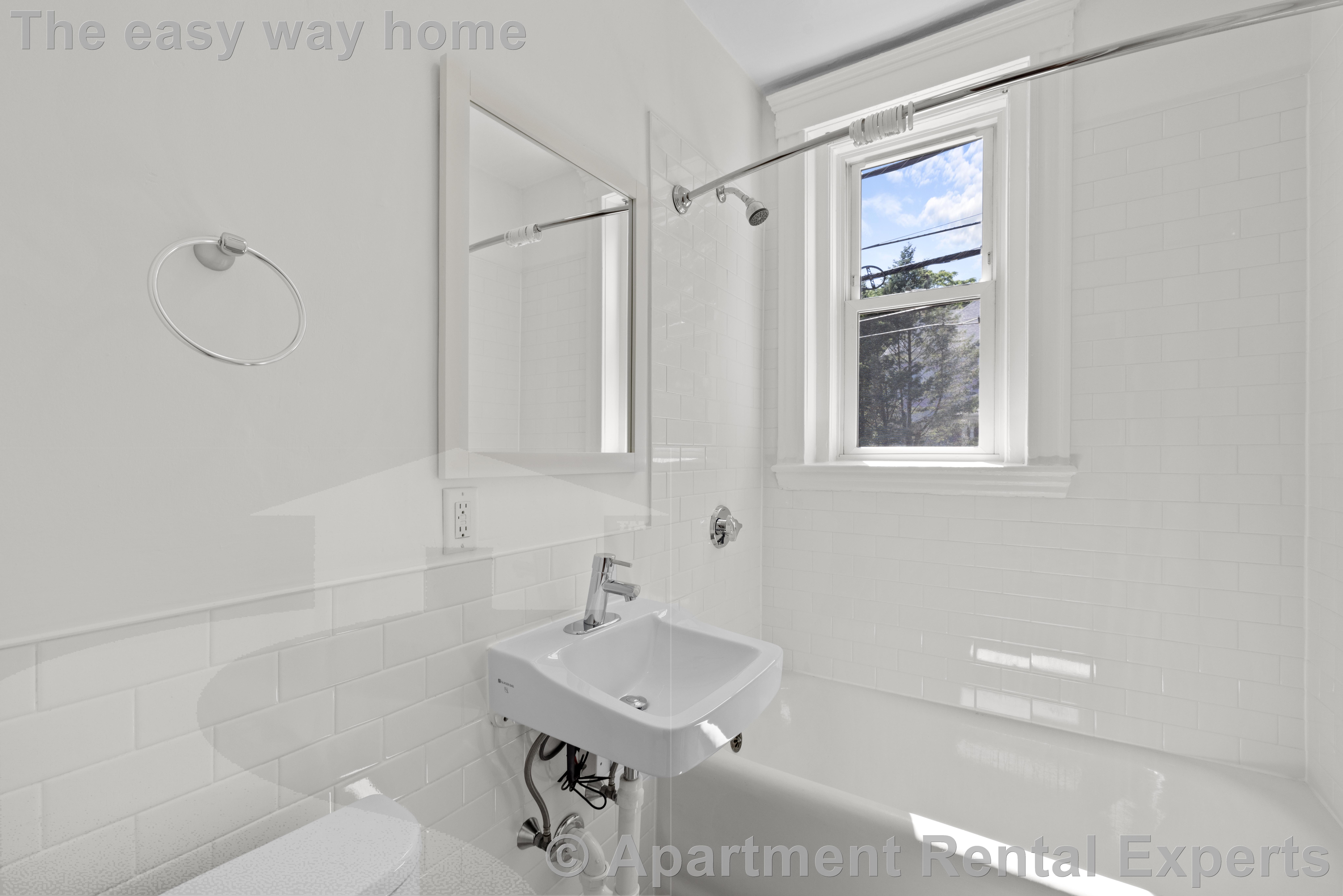 172 Maple St, Malden Center