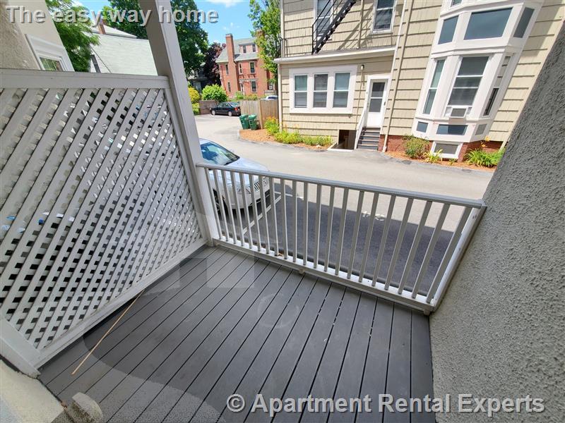 65 Langdon St, Harvard Square