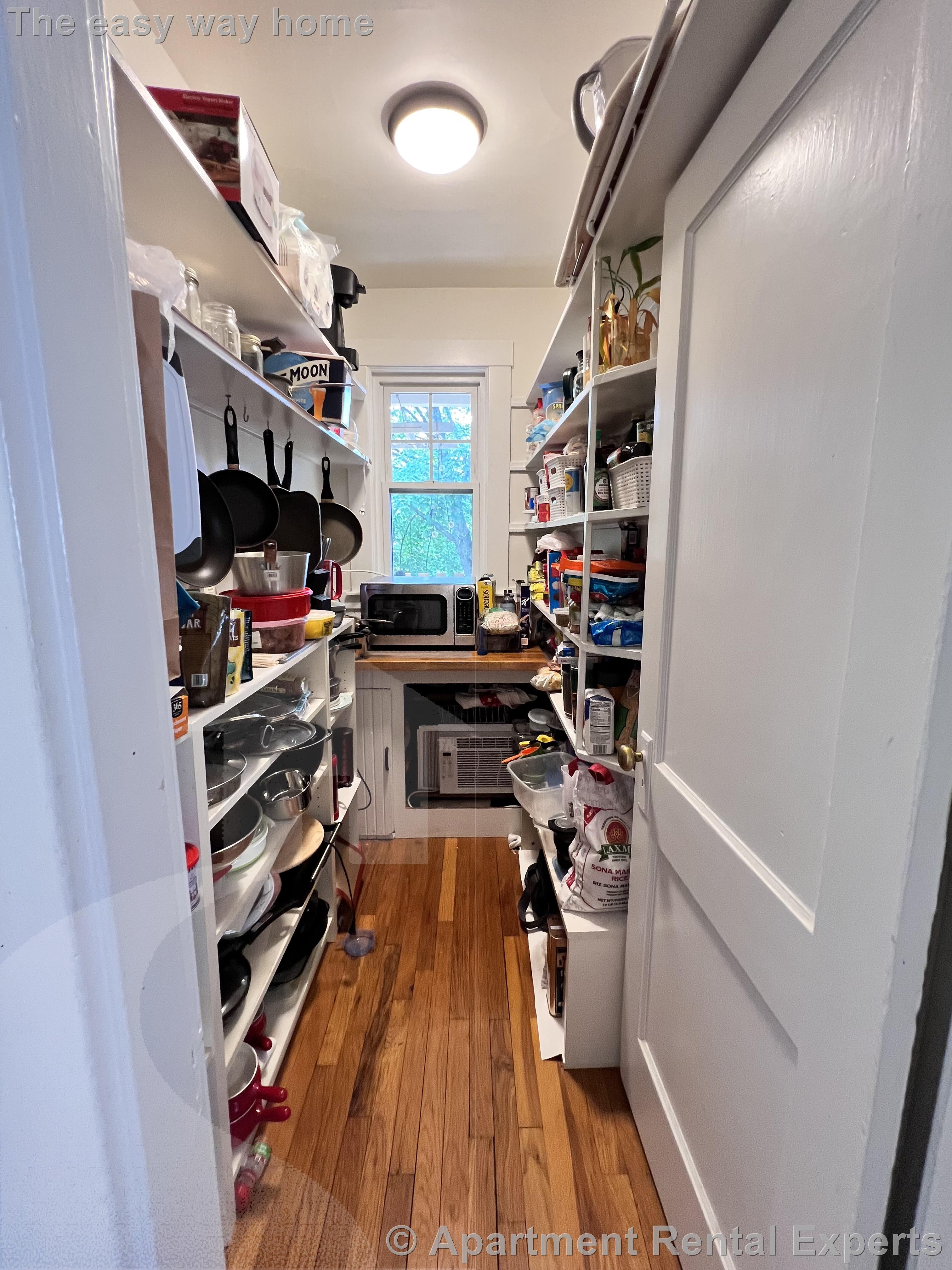 70 Dudley St, North Cambridge