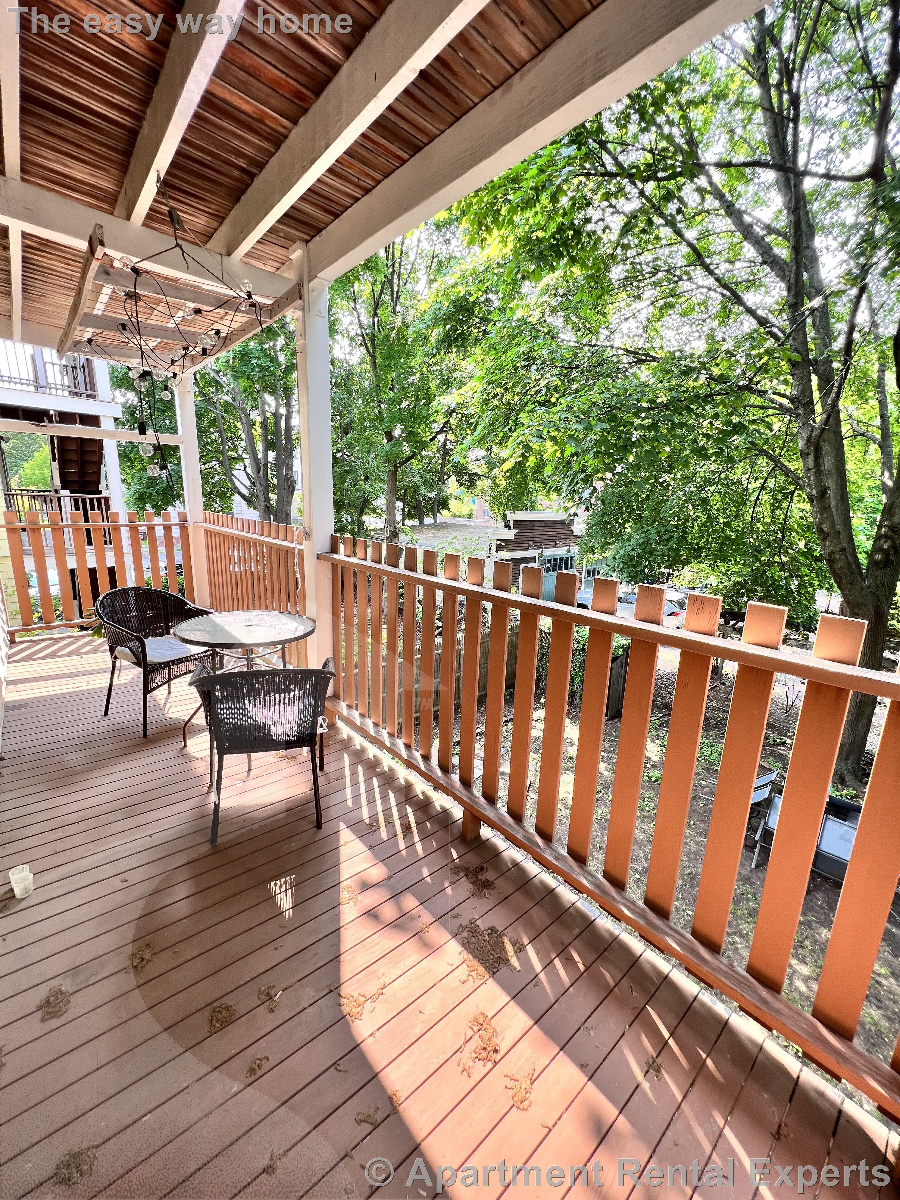 70 Dudley St, North Cambridge