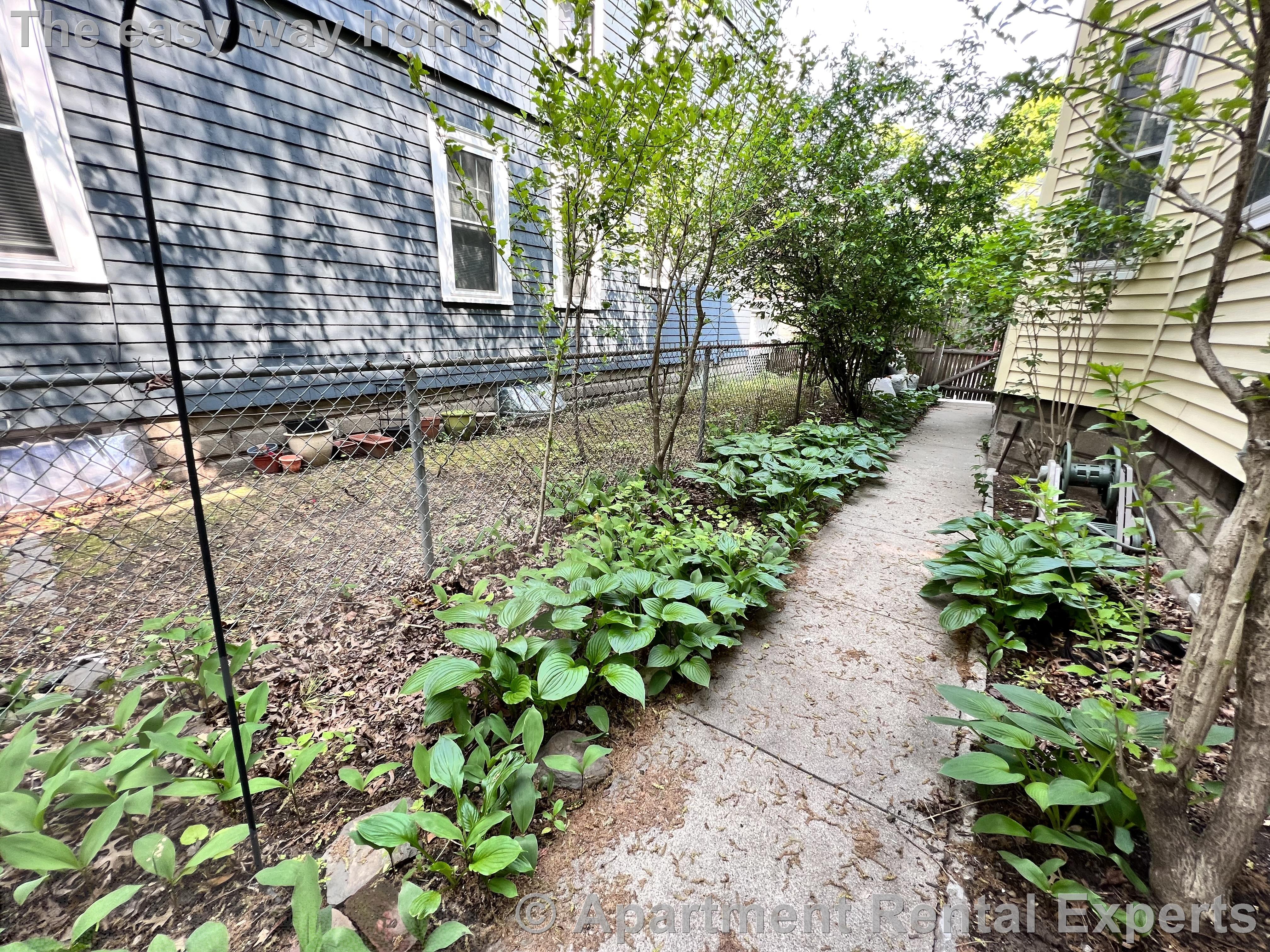 70 Dudley St, North Cambridge