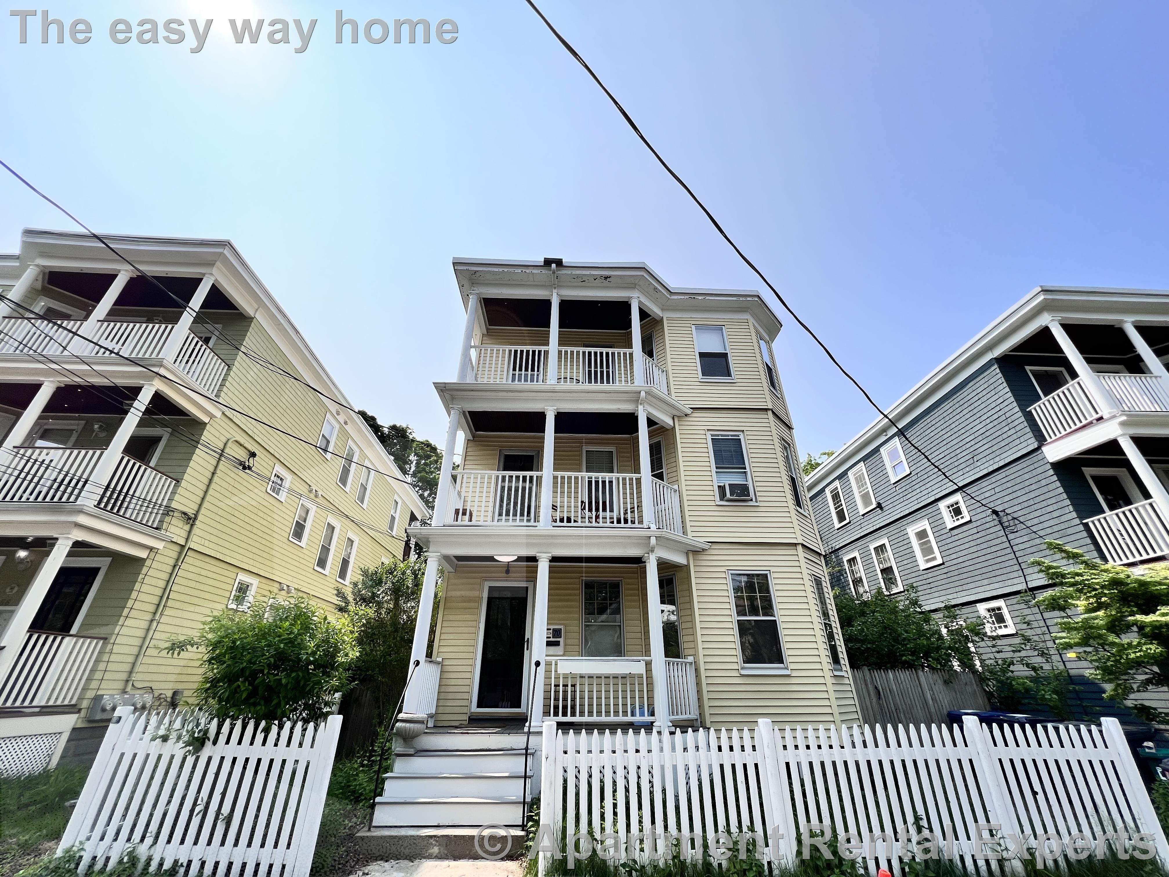 70 Dudley St, North Cambridge