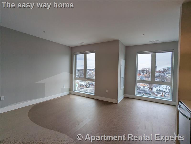 10 Inner Belt Rd, Union Square