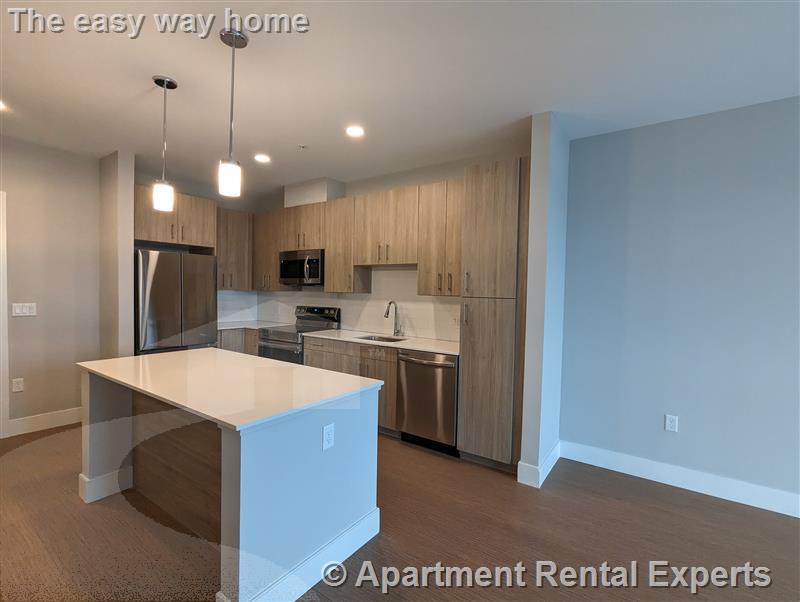 10 Inner Belt Rd, Union Square