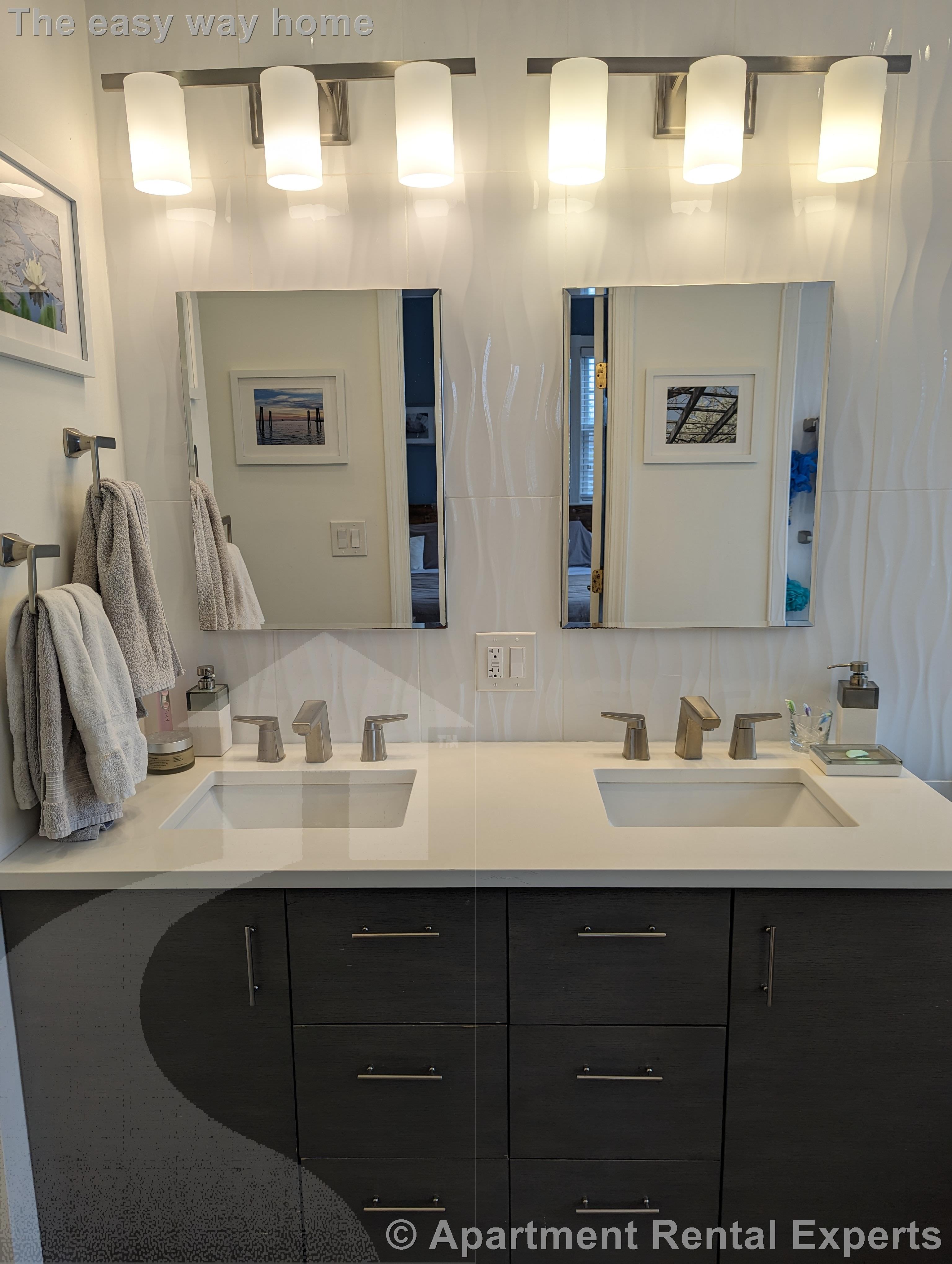 11 Gardner Rd, Central Square