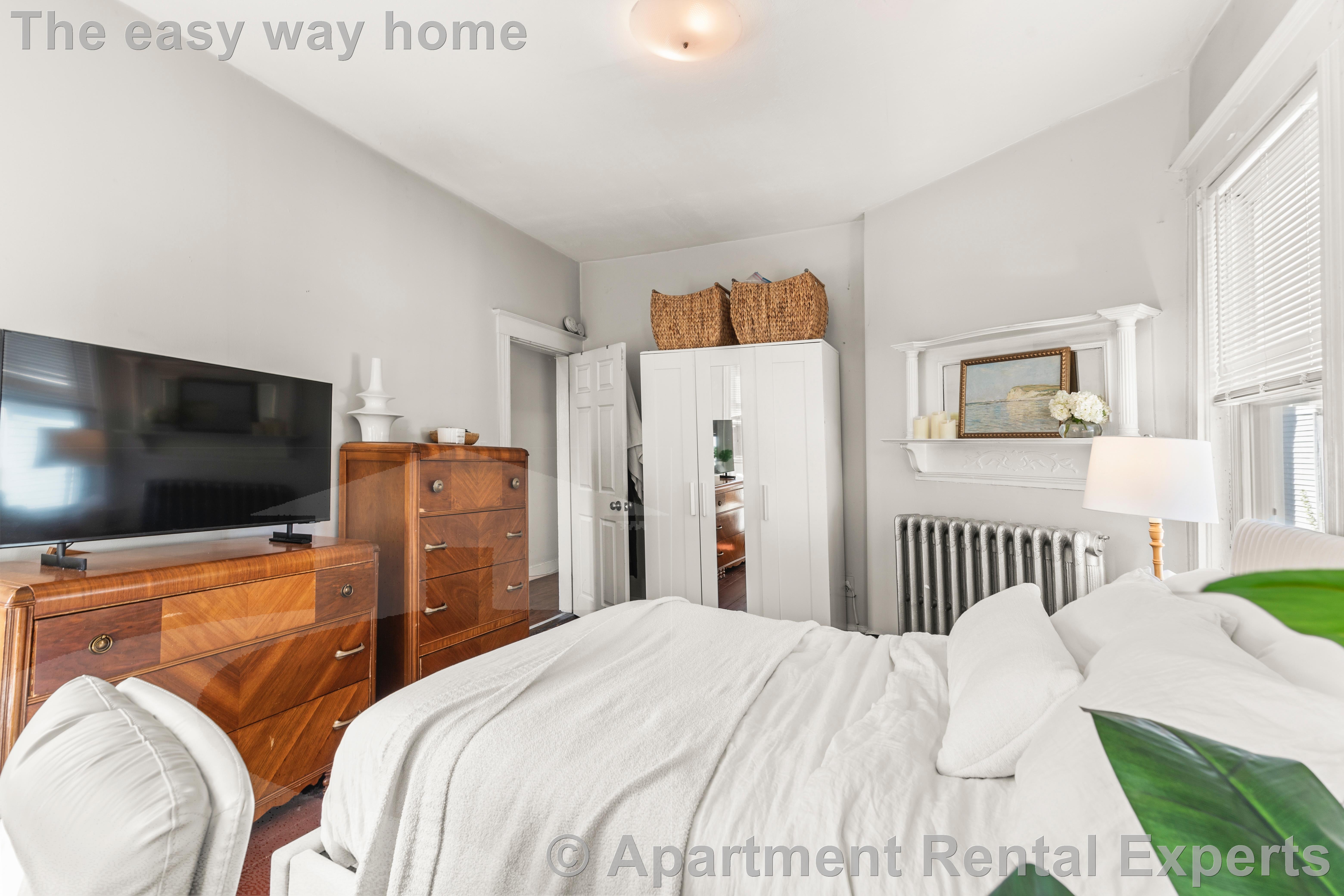 175 River St, Central Square