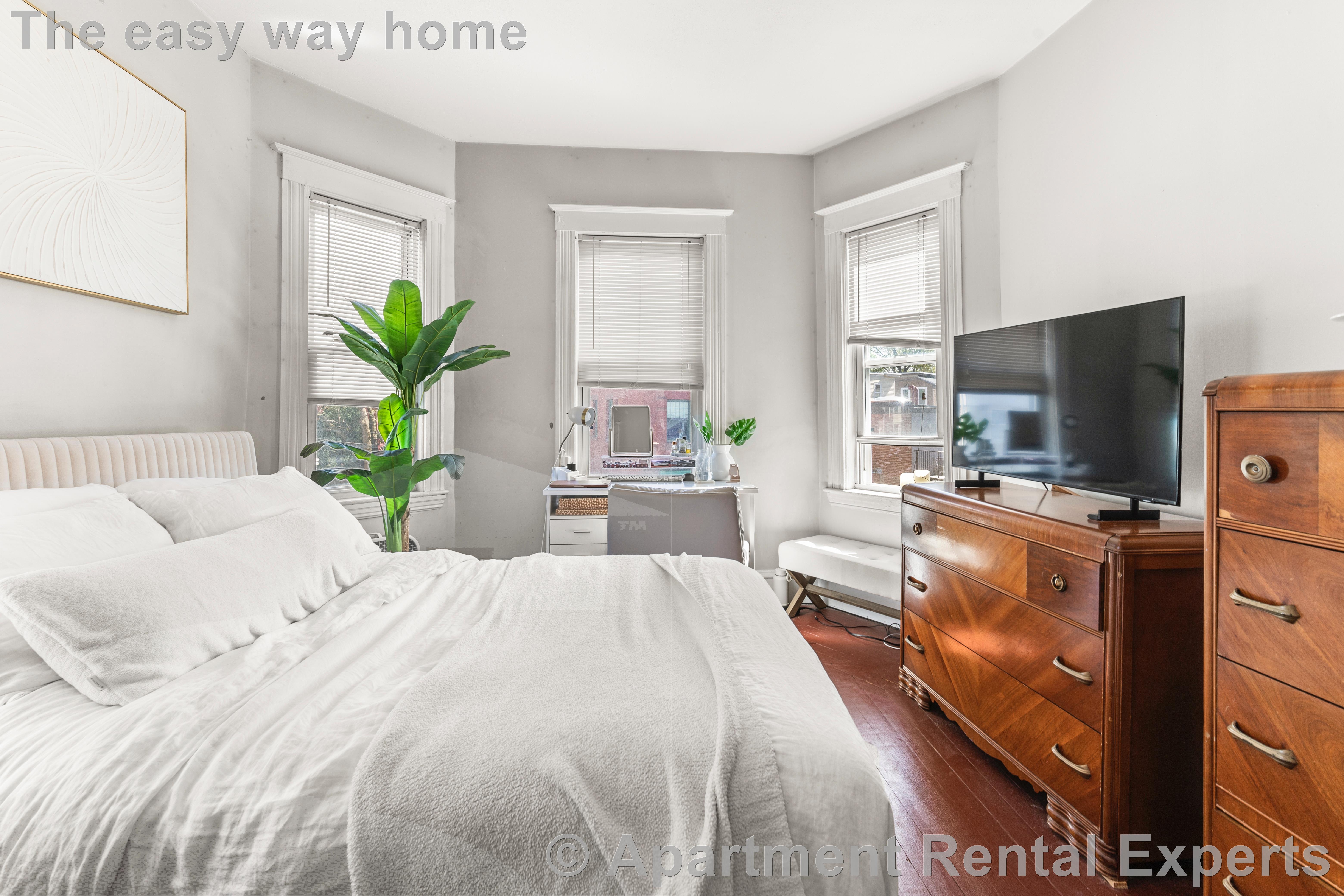 175 River St, Central Square