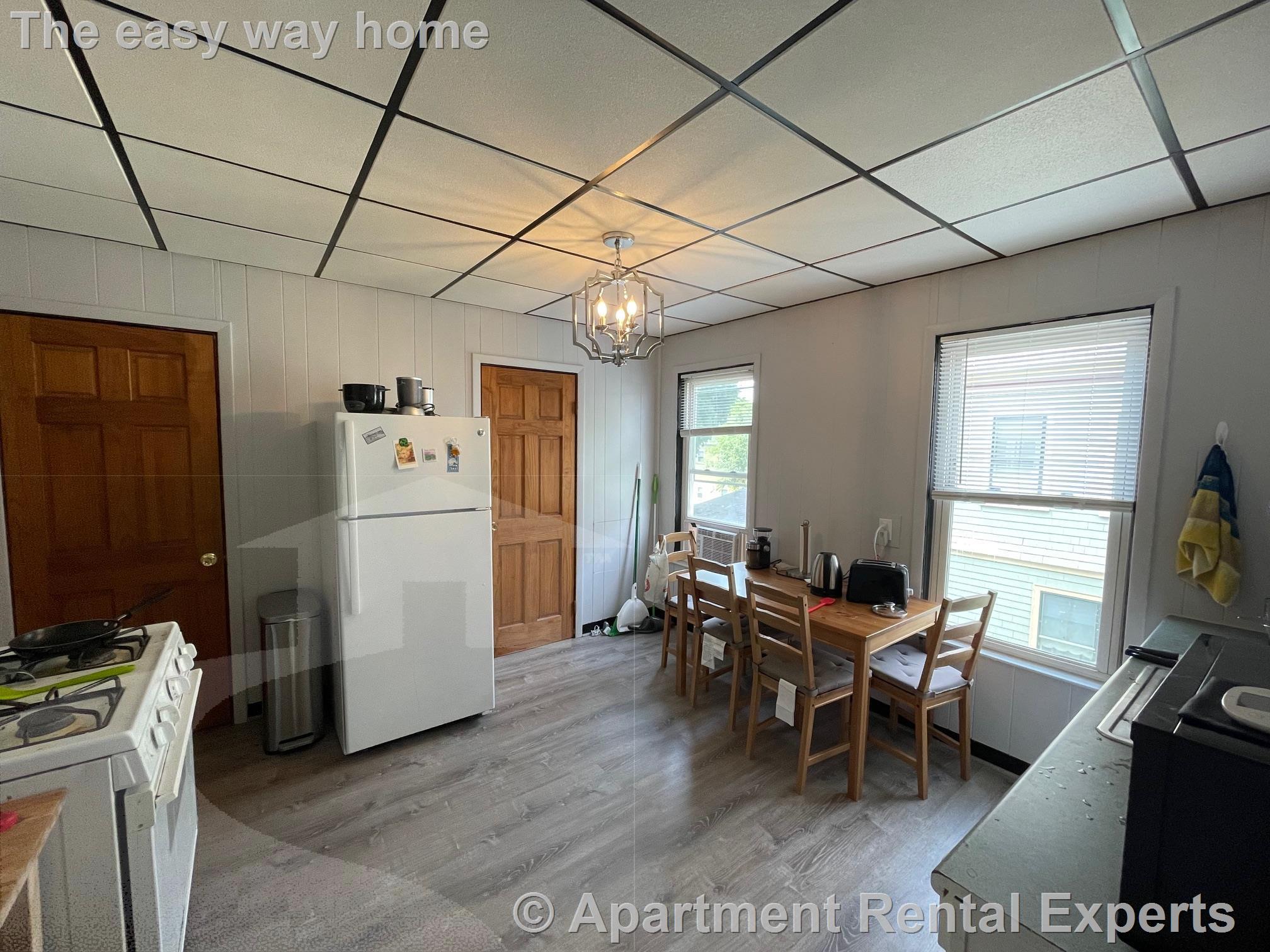 17 Irving St, Davis Square