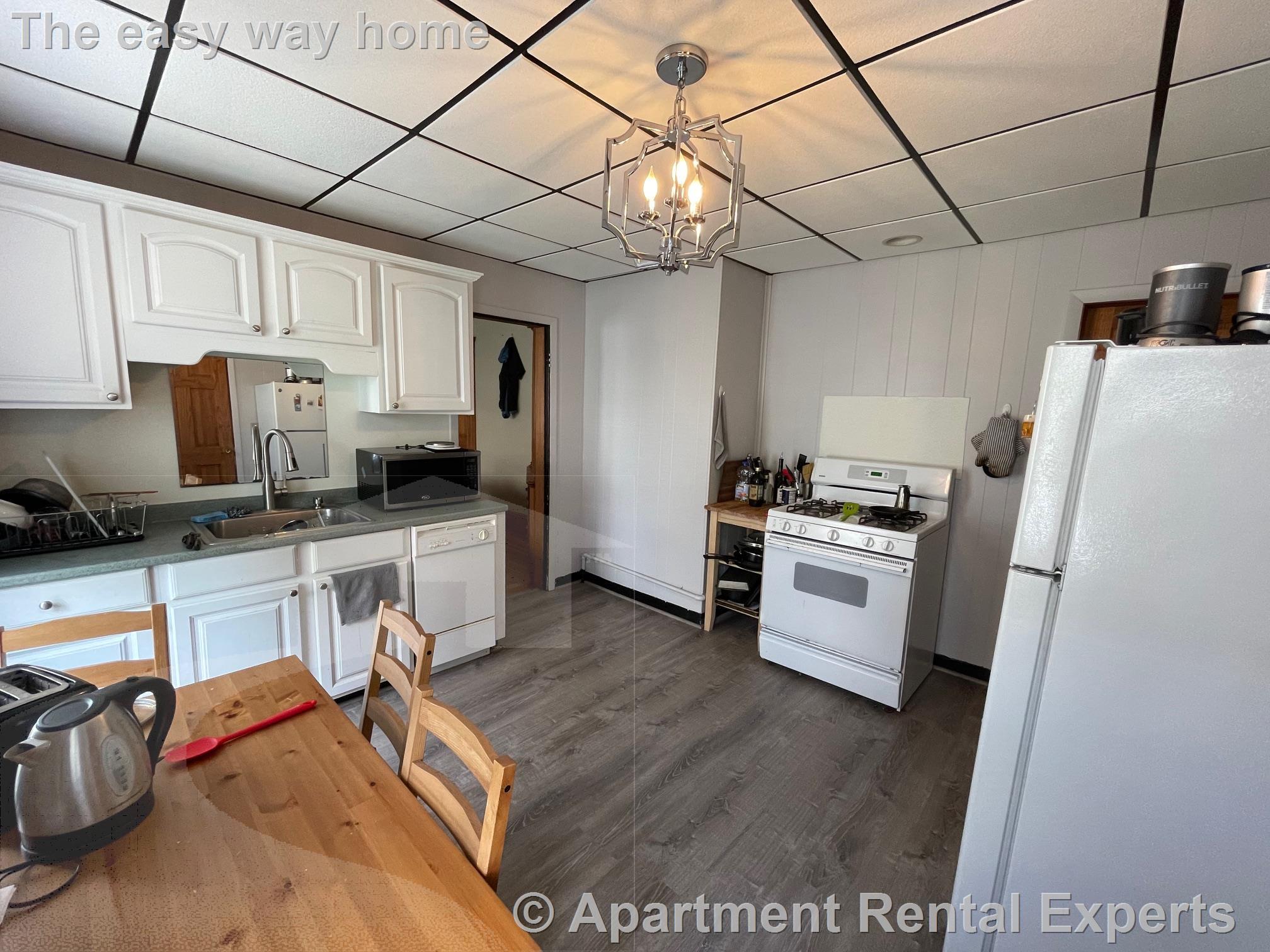 17 Irving St, Davis Square