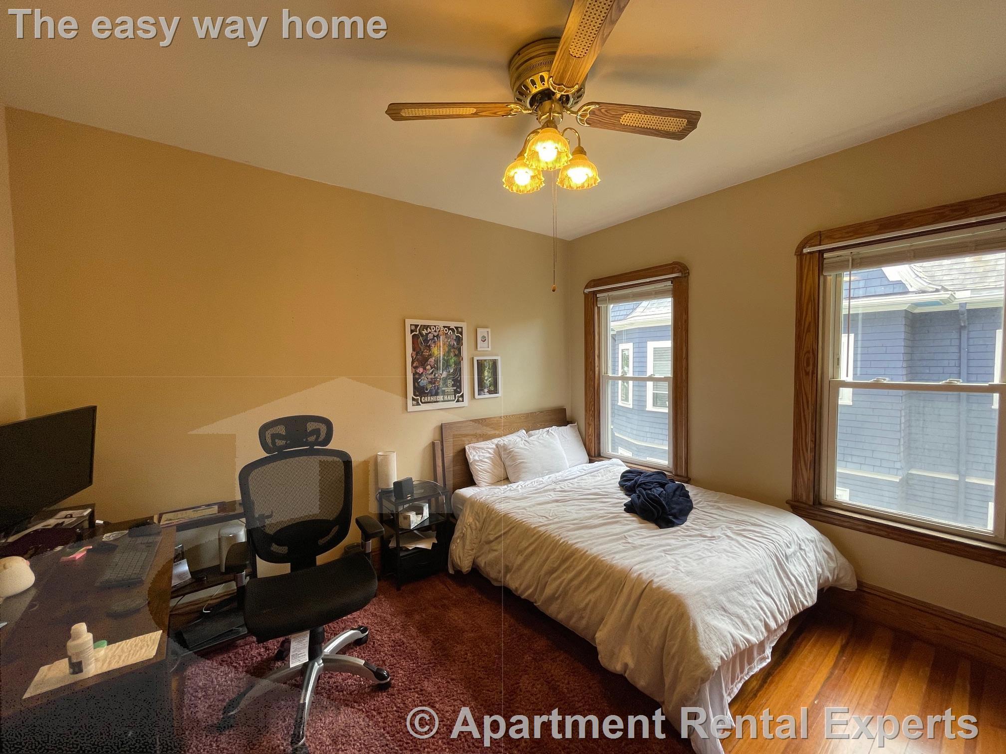 17 Irving St, Davis Square