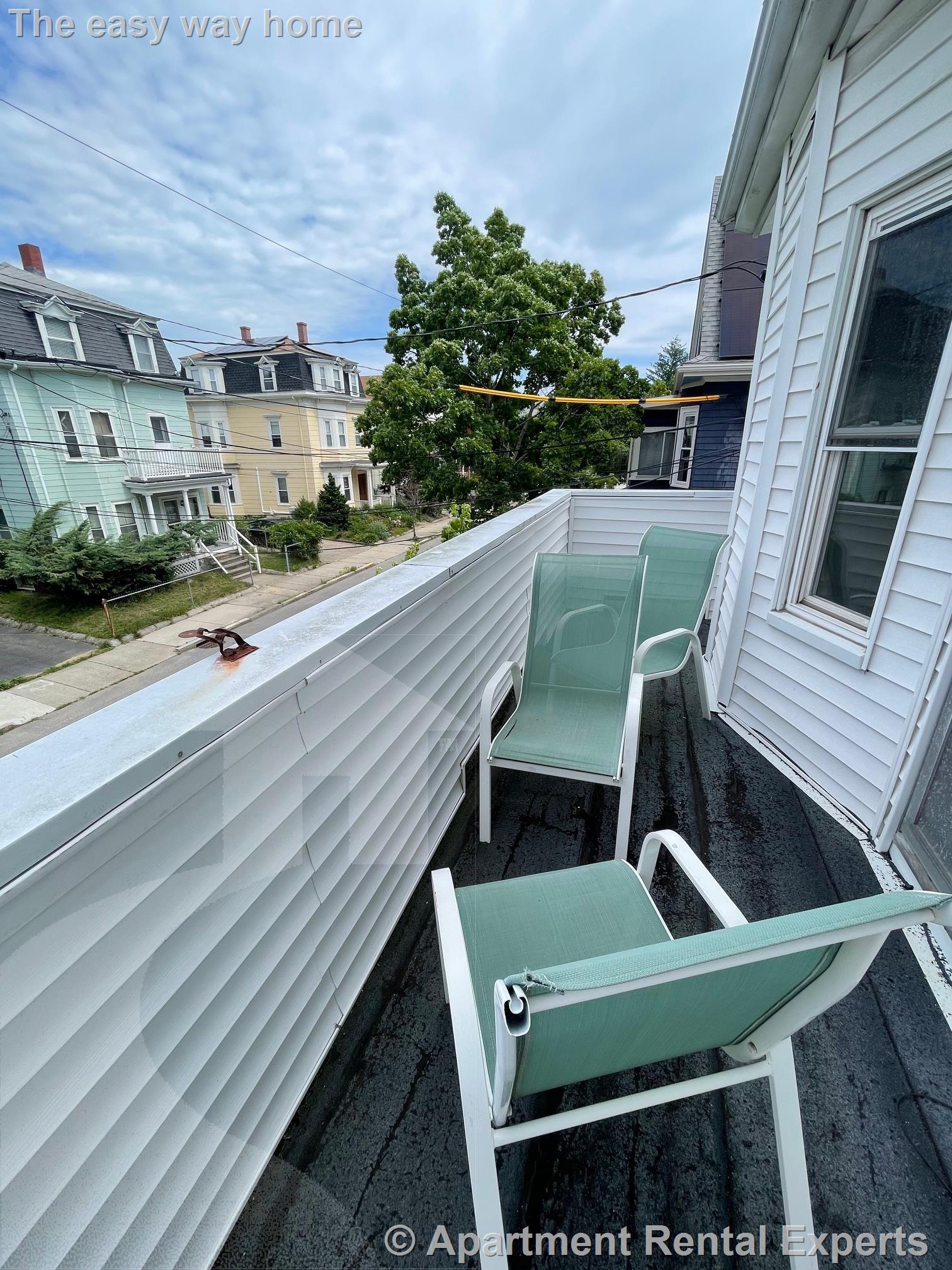 17 Irving St, Davis Square