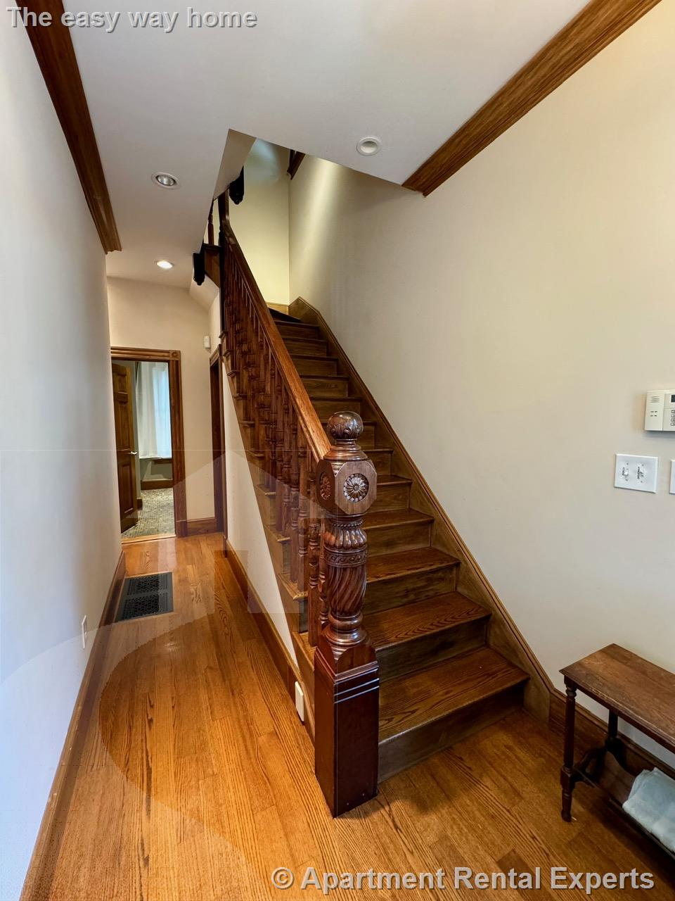 108 School St, Spring Hill