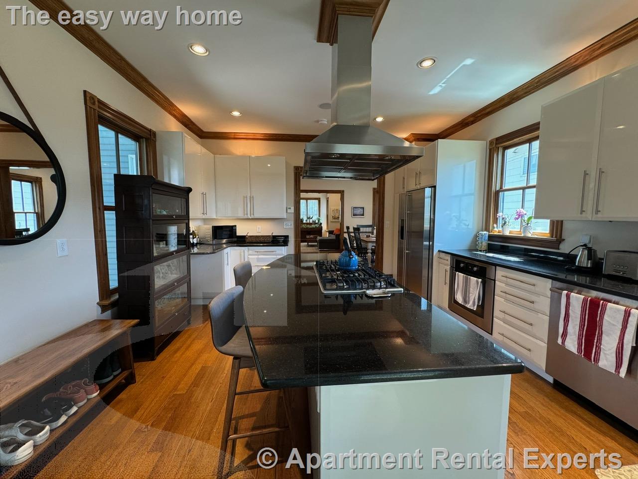 108 School St, Spring Hill