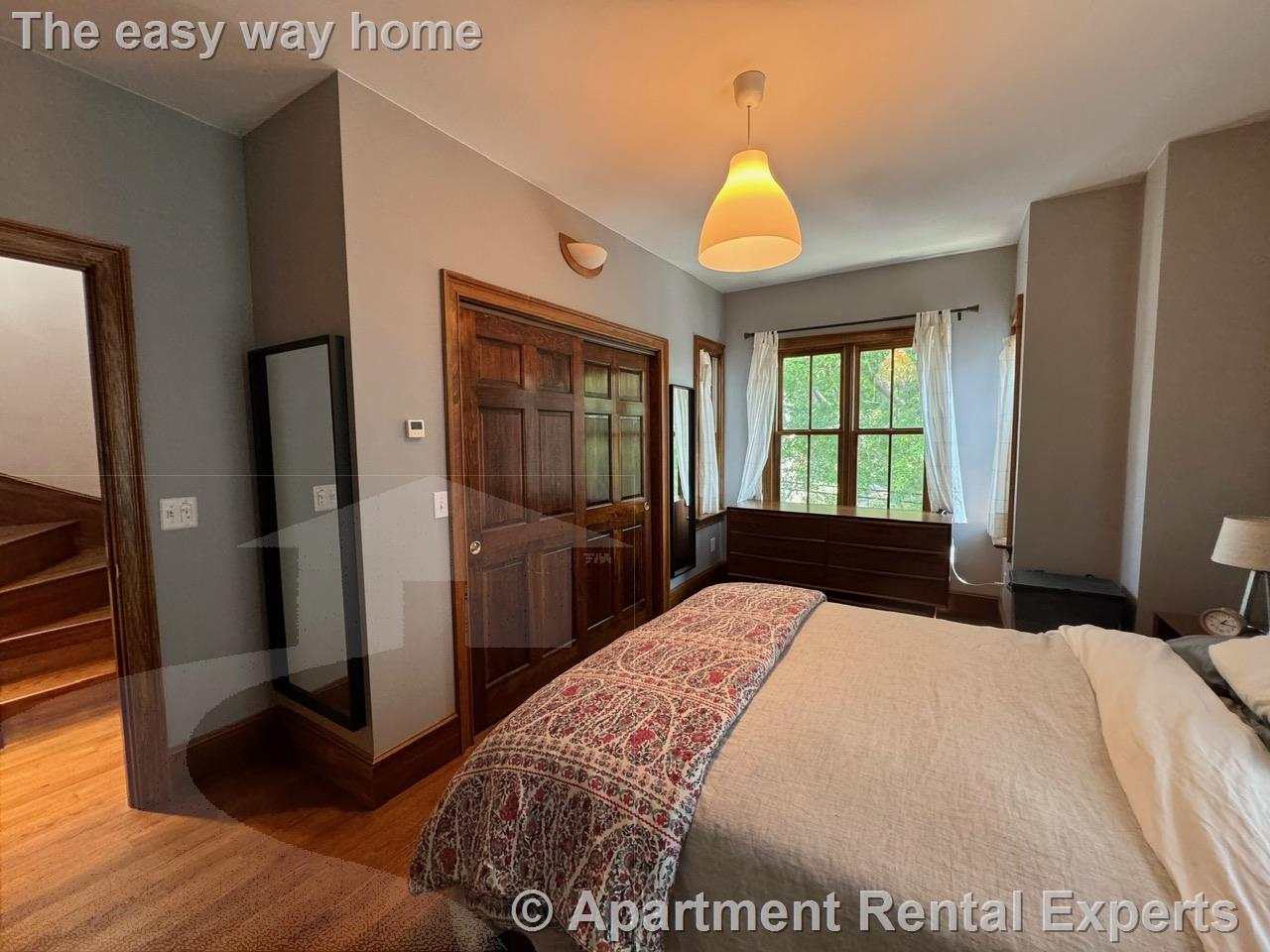 108 School St, Spring Hill