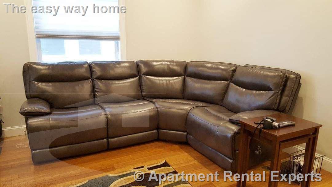 32 Wallace St, Davis Square