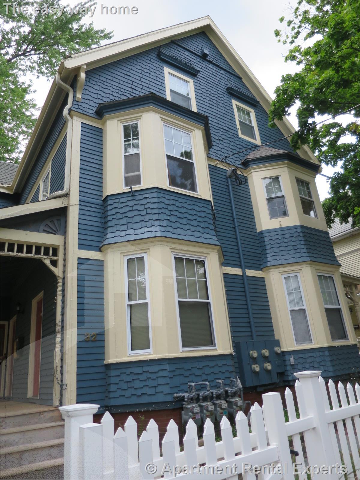 32 Wallace St, Davis Square