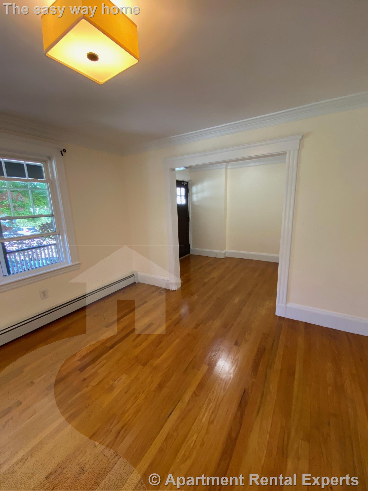 324 Walden St, Huron Village