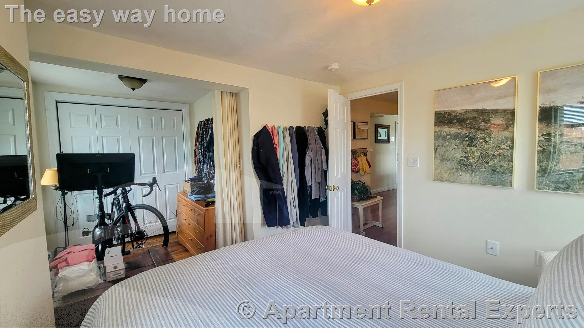 1056 Cambridge St, East Cambridge