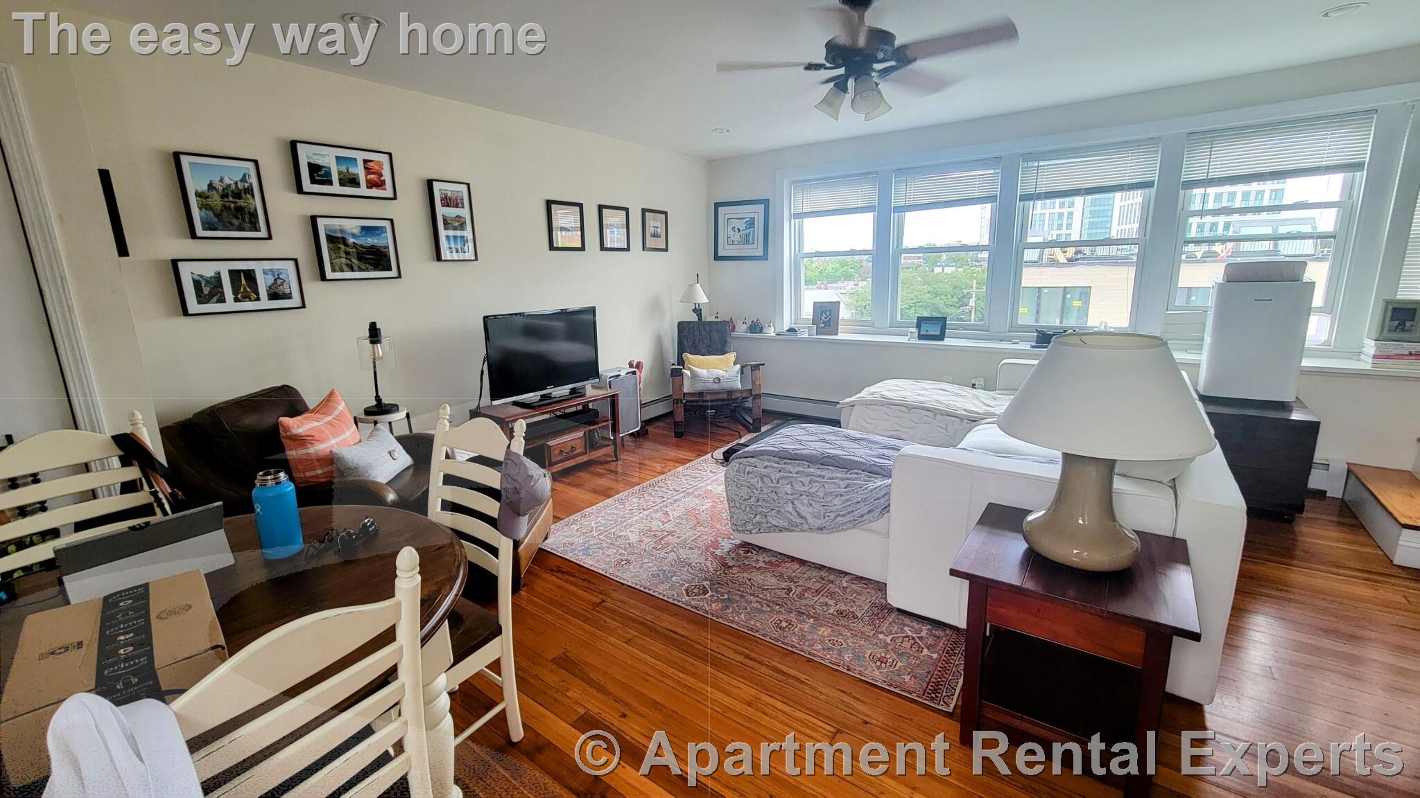 1056 Cambridge St, East Cambridge