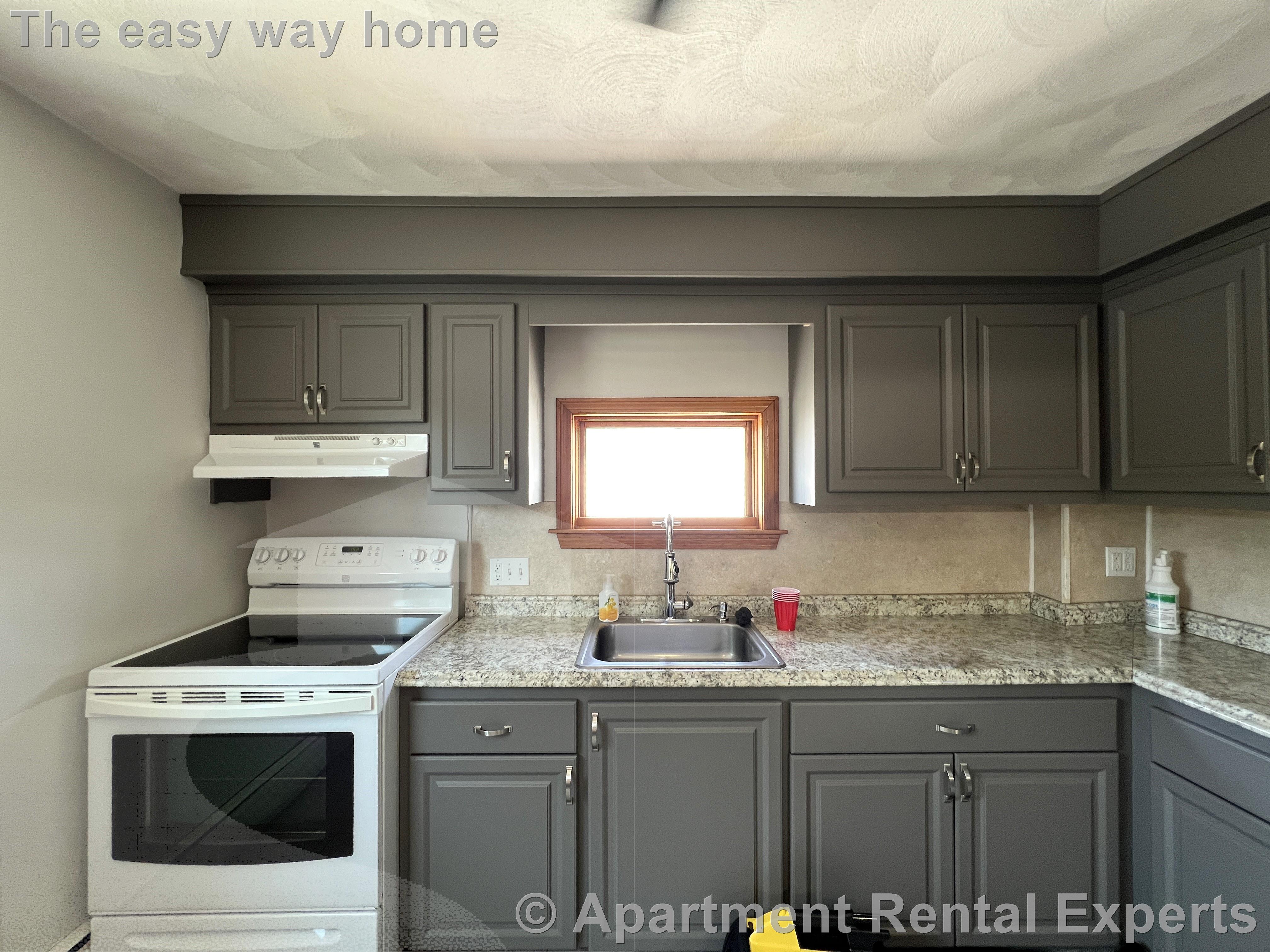 11 Wellington St, Other