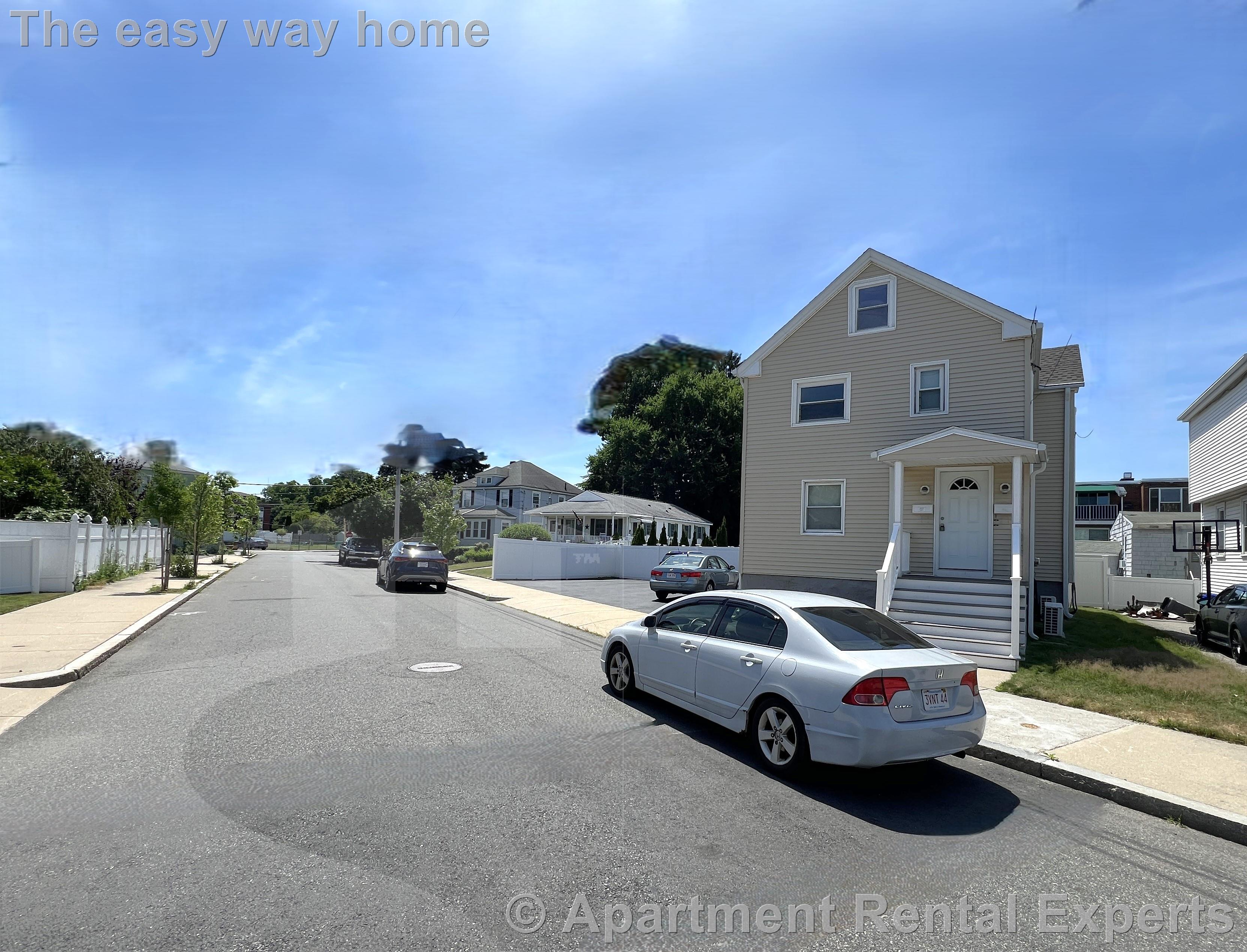 11 Wellington St, Other