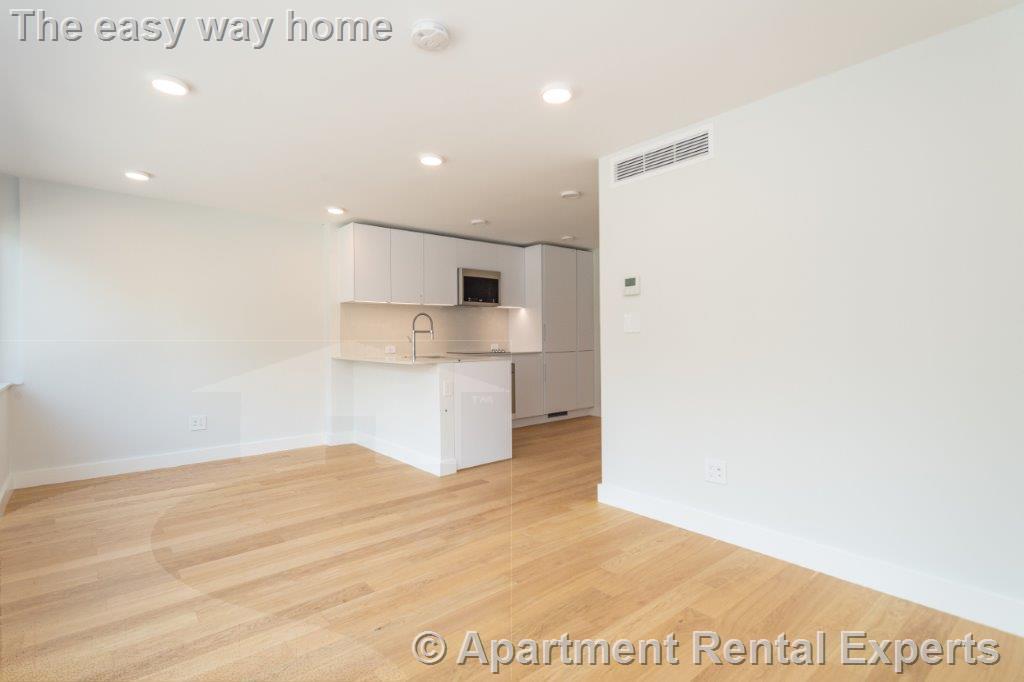 334 Harvard St, Harvard Square