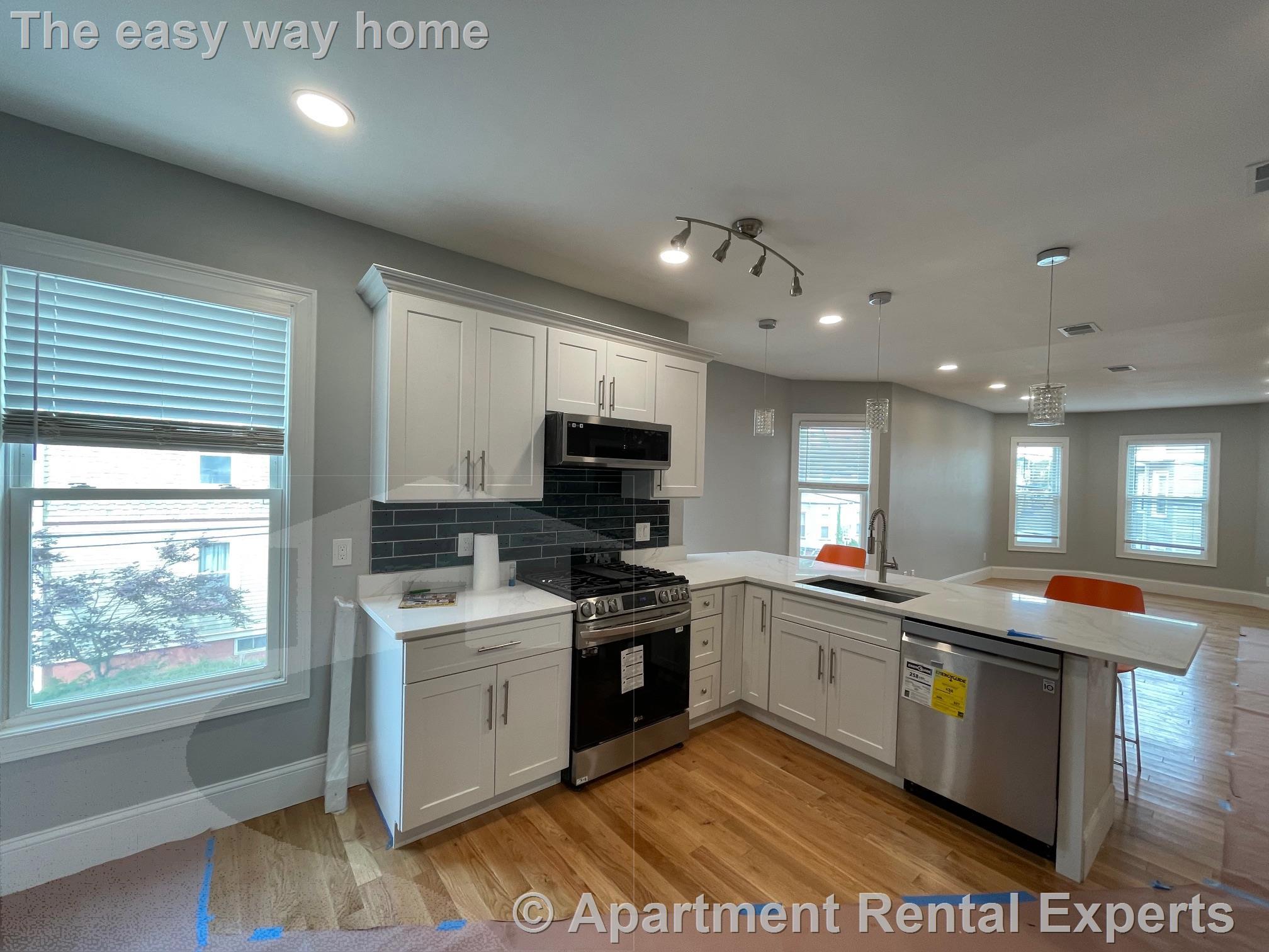 20 Cutter Ave, Davis Square