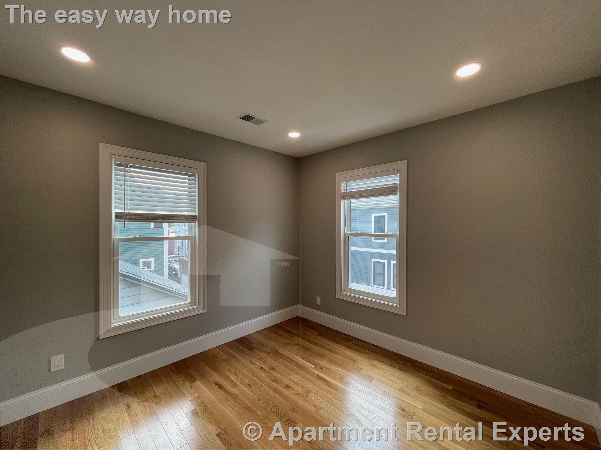 20 Cutter Ave, Davis Square