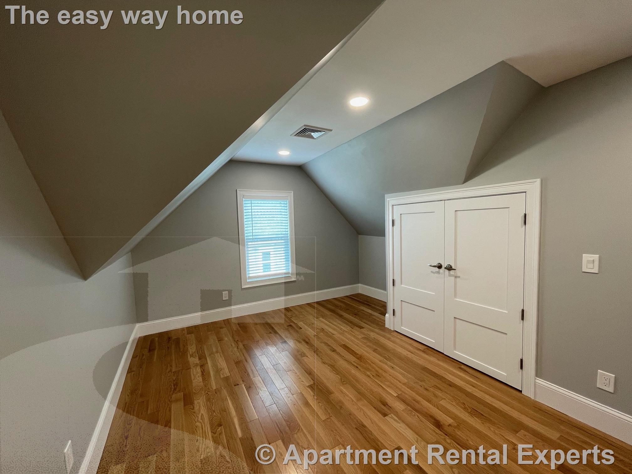 20 Cutter Ave, Davis Square