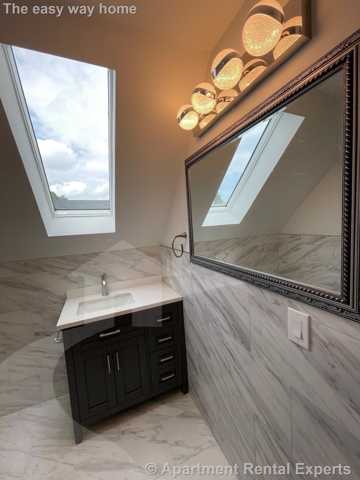 20 Cutter Ave, Davis Square